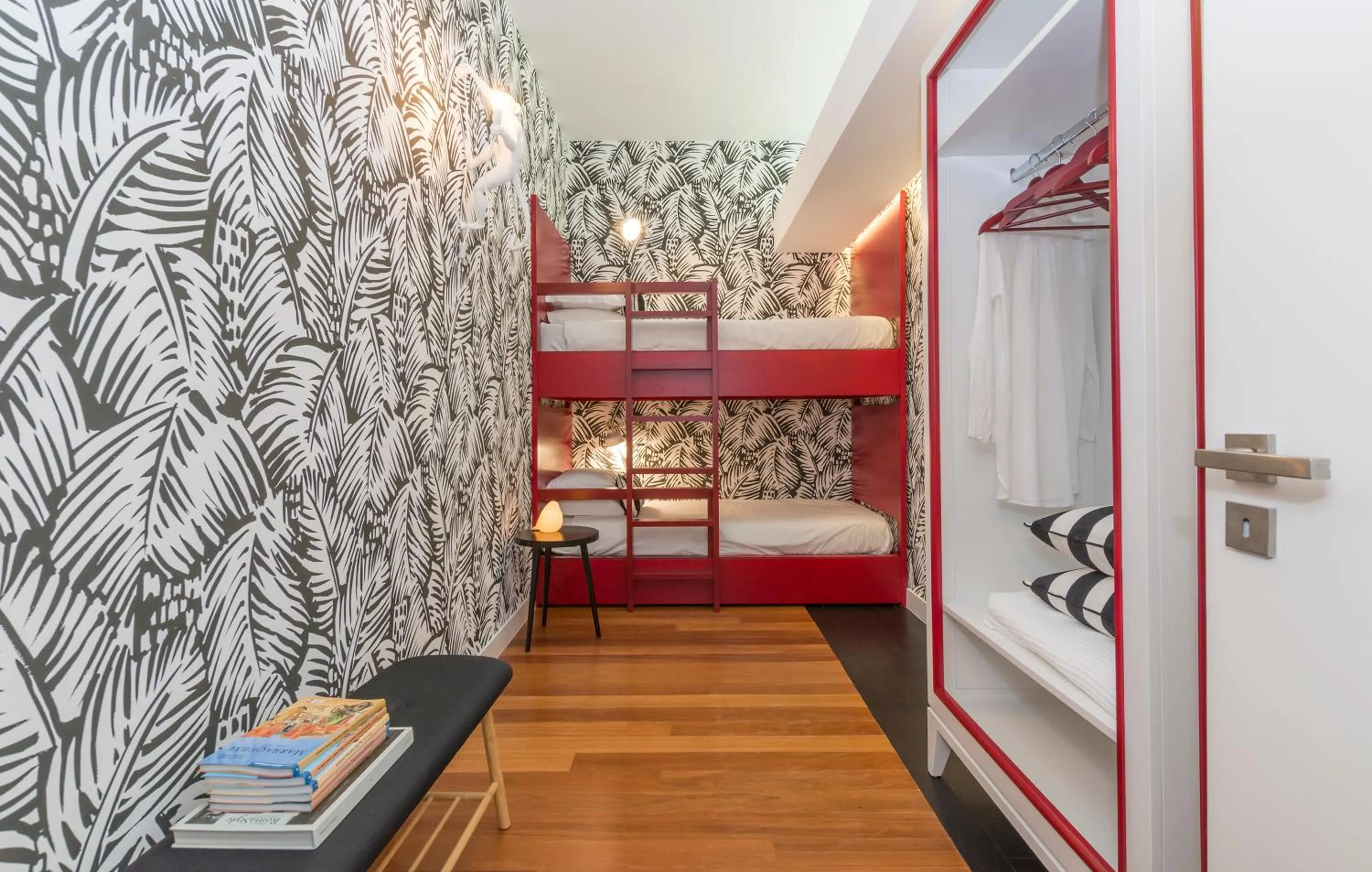 bunk bed, Bed in Cascais Casa Laranja Guesthouse