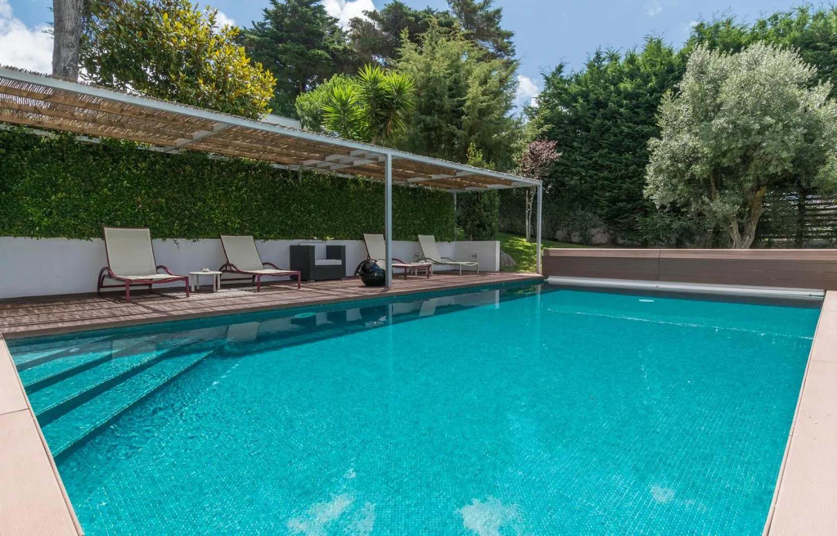 Swimming pool in Cascais Casa Laranja Guesthouse