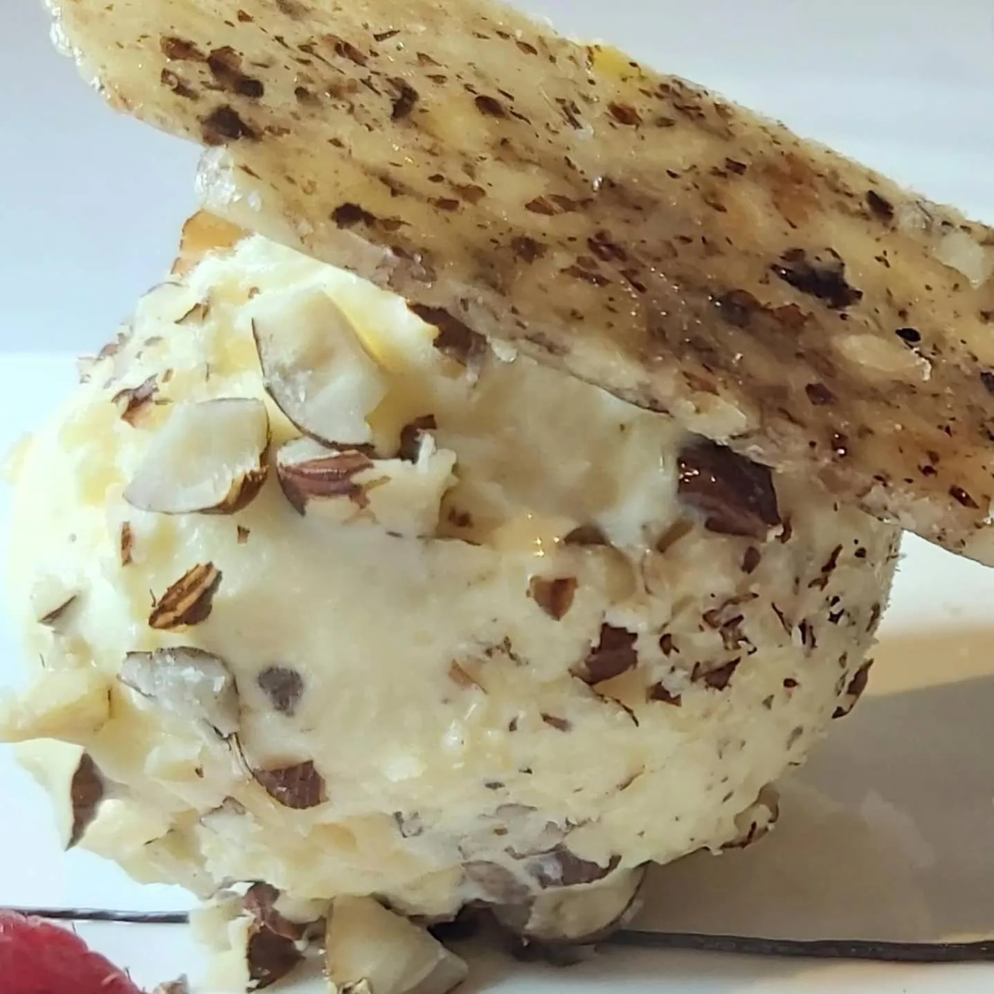 Restaurant/places to eat in No11 Boutique Hotel & Brasserie