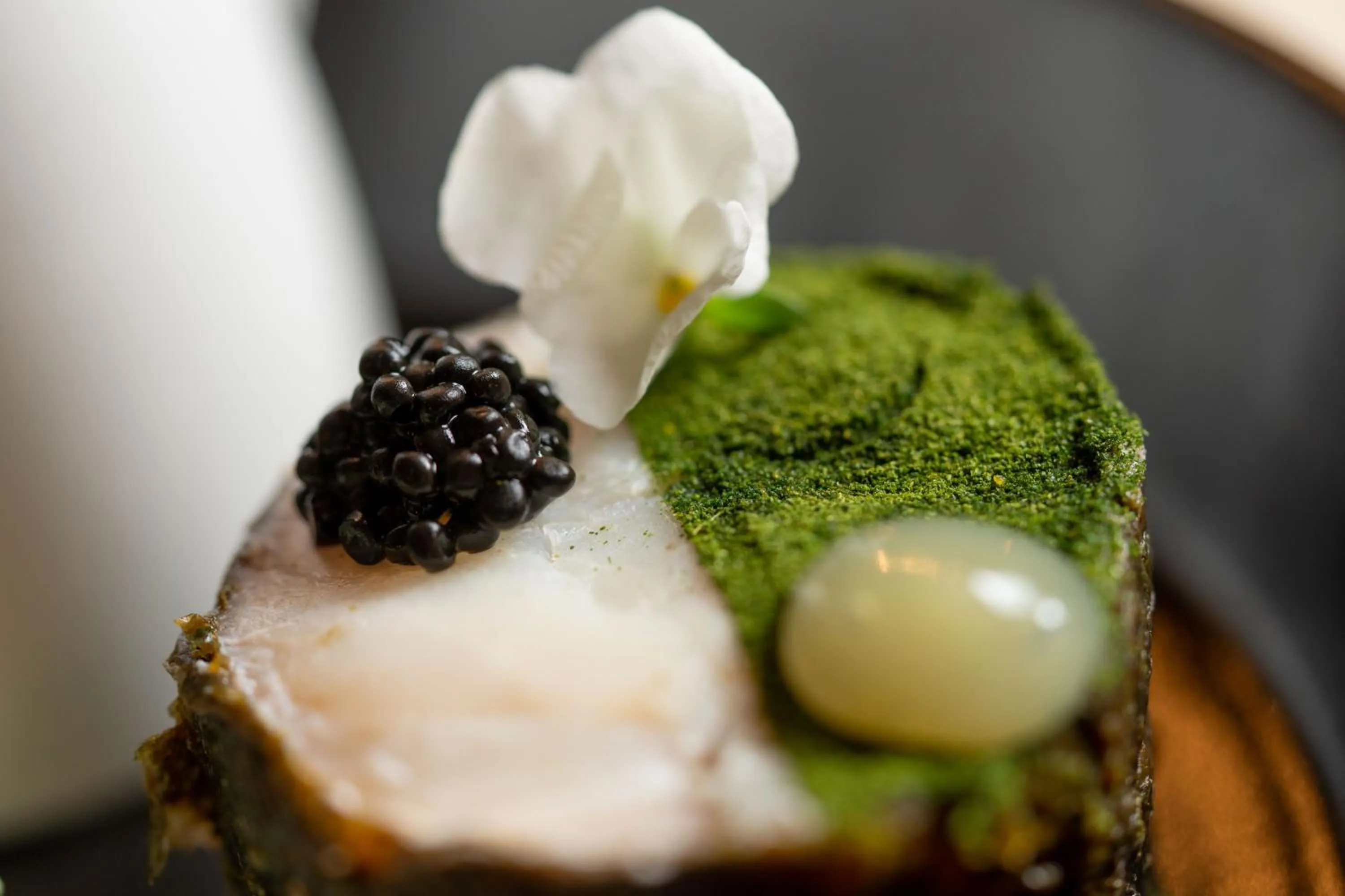 Restaurant/places to eat in No11 Boutique Hotel & Brasserie