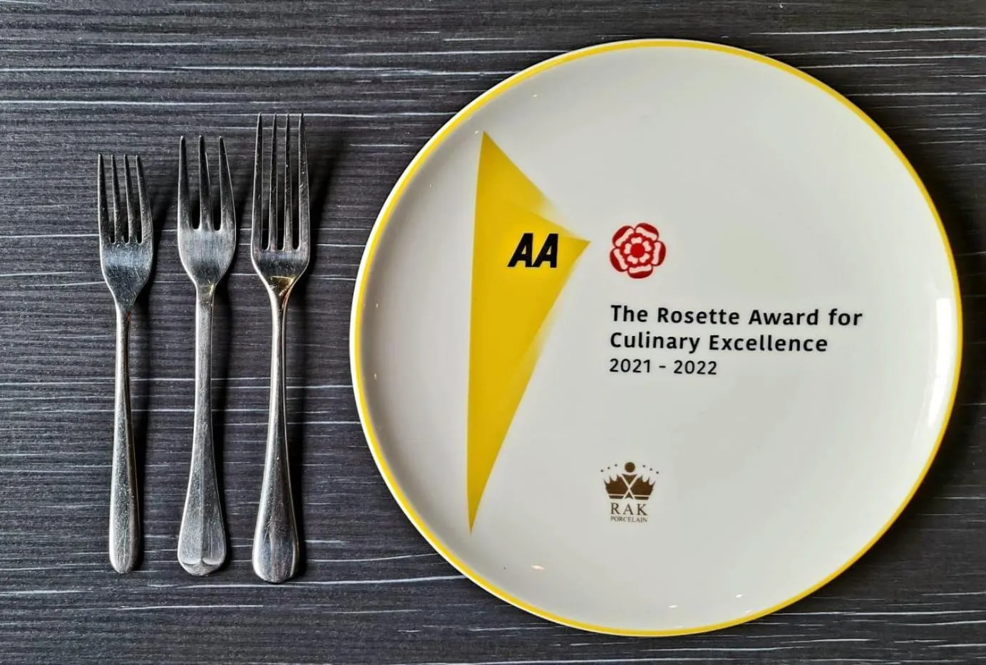 Restaurant/places to eat in No11 Boutique Hotel & Brasserie