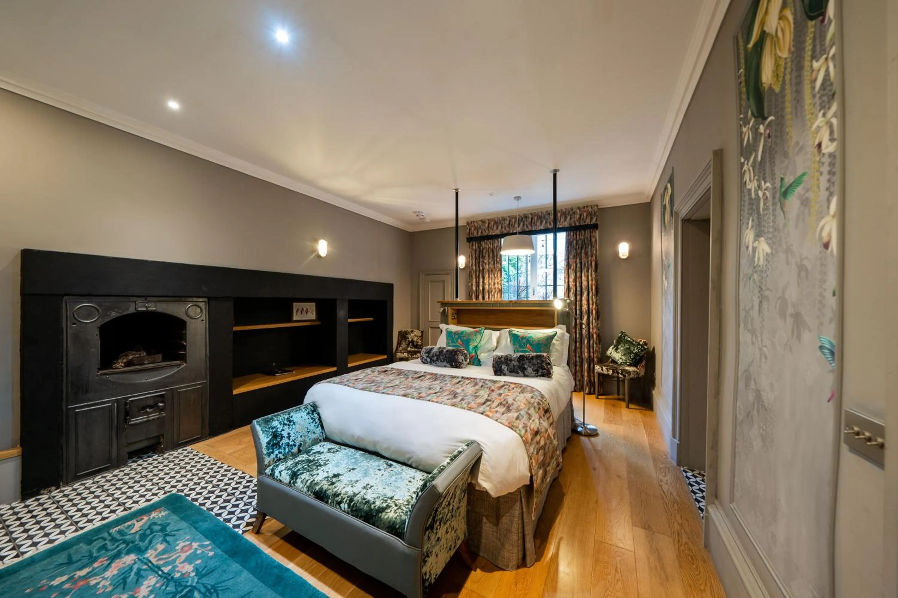 Bedroom, Bed in No11 Boutique Hotel & Brasserie