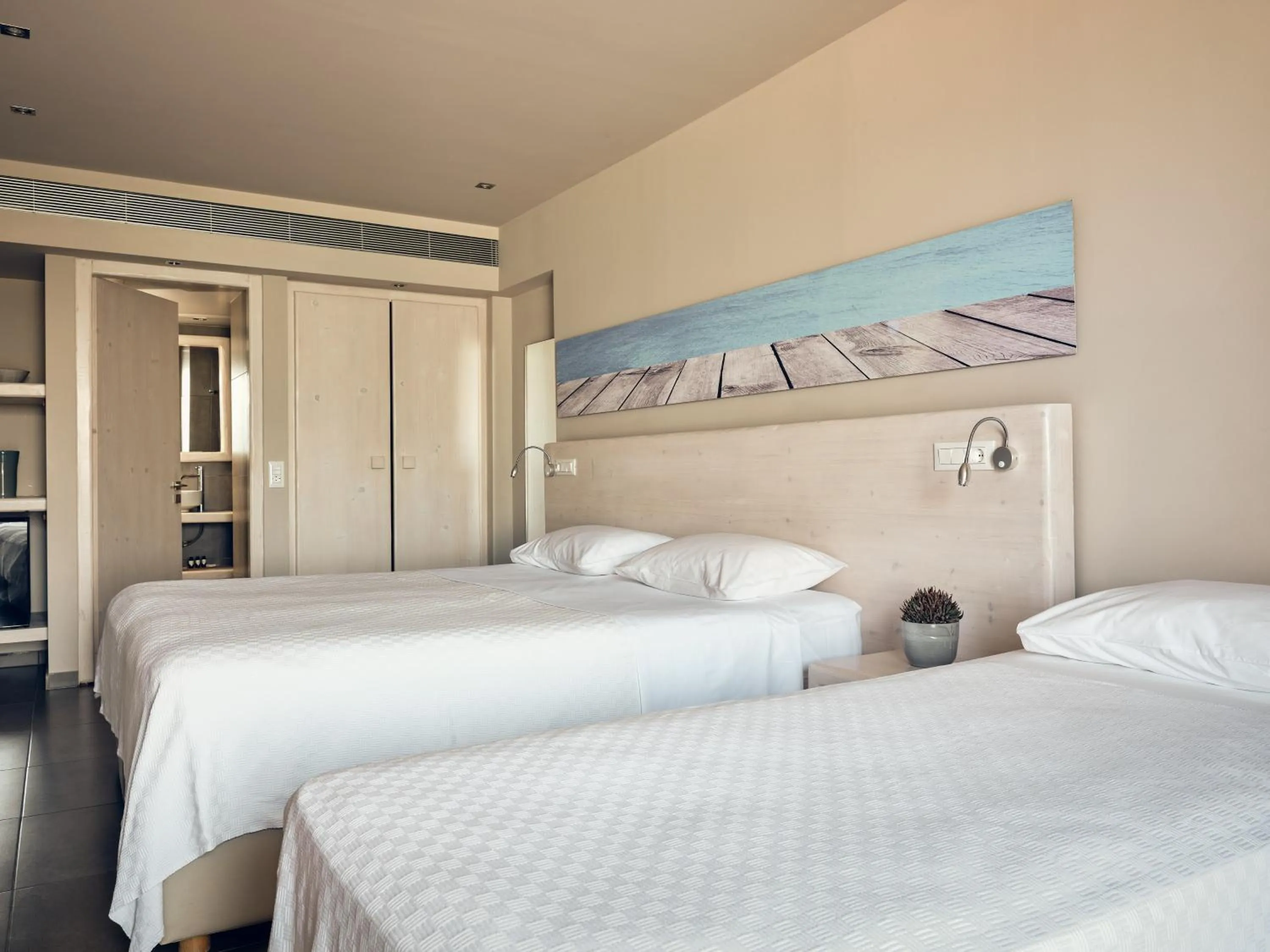 Bedroom, Bed in Ionian Hill Hotel