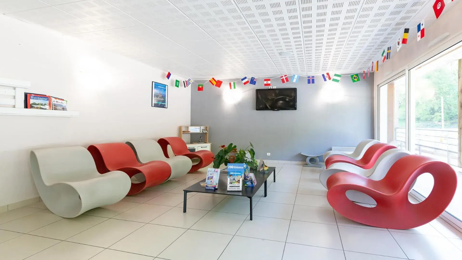 Lounge or bar in Vacancéole - Le Domaine du Mont - Mont St Michel Lounge or bar in Vacancéole - Le Domaine du Mont - Mont St Michel