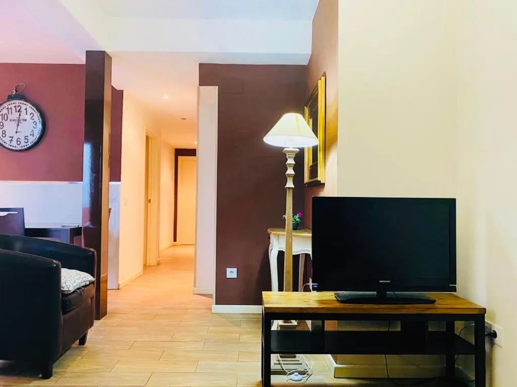 Bedroom in Alda Apartamentos Muralla de Toledo