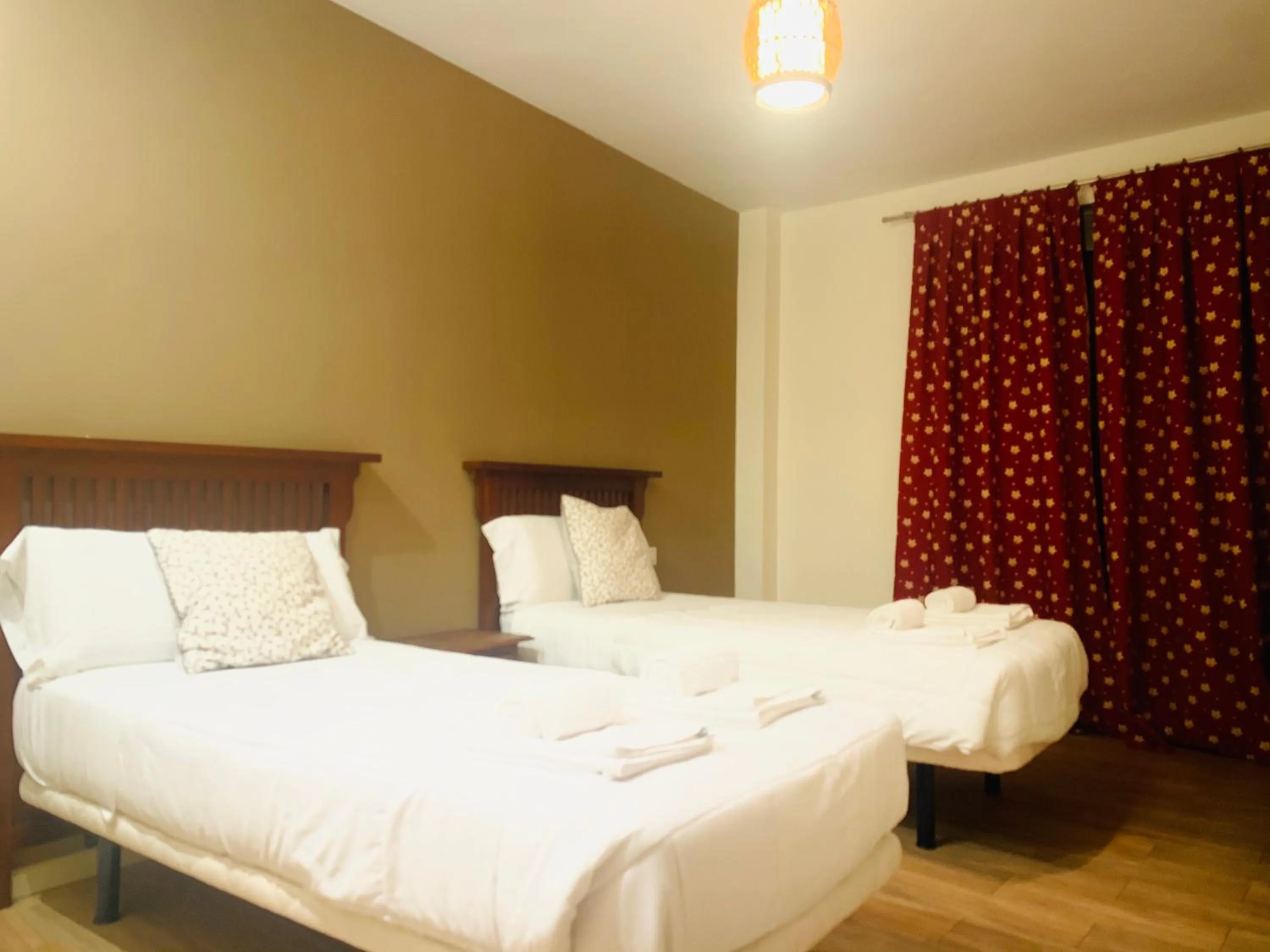 Bedroom, Bed in Alda Apartamentos Muralla de Toledo