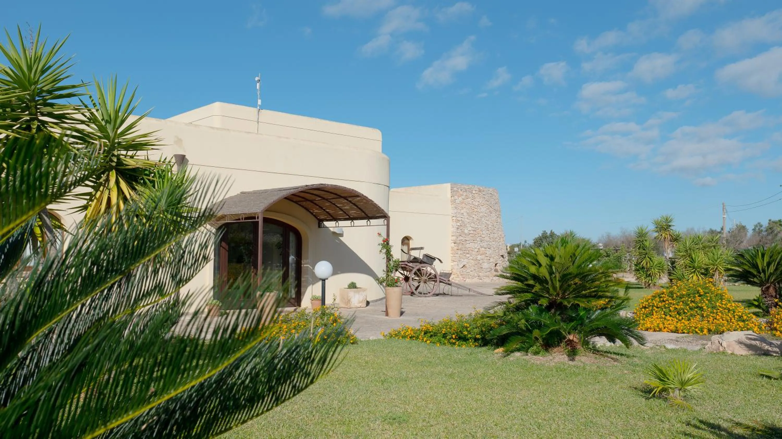 Property building in Delle Rose, Hotel & Horse Riding