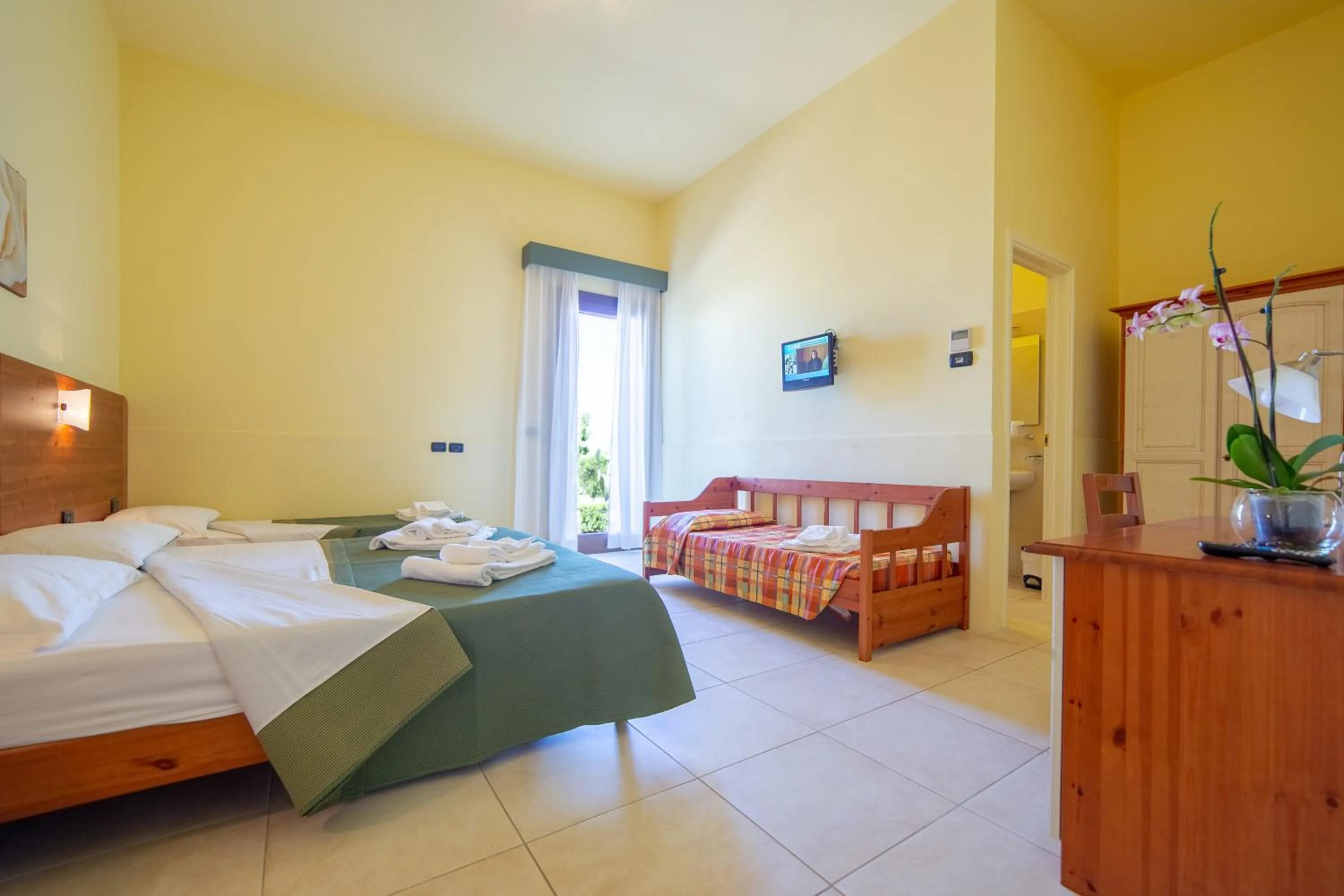 Bedroom, Bed in Delle Rose, Hotel & Horse Riding