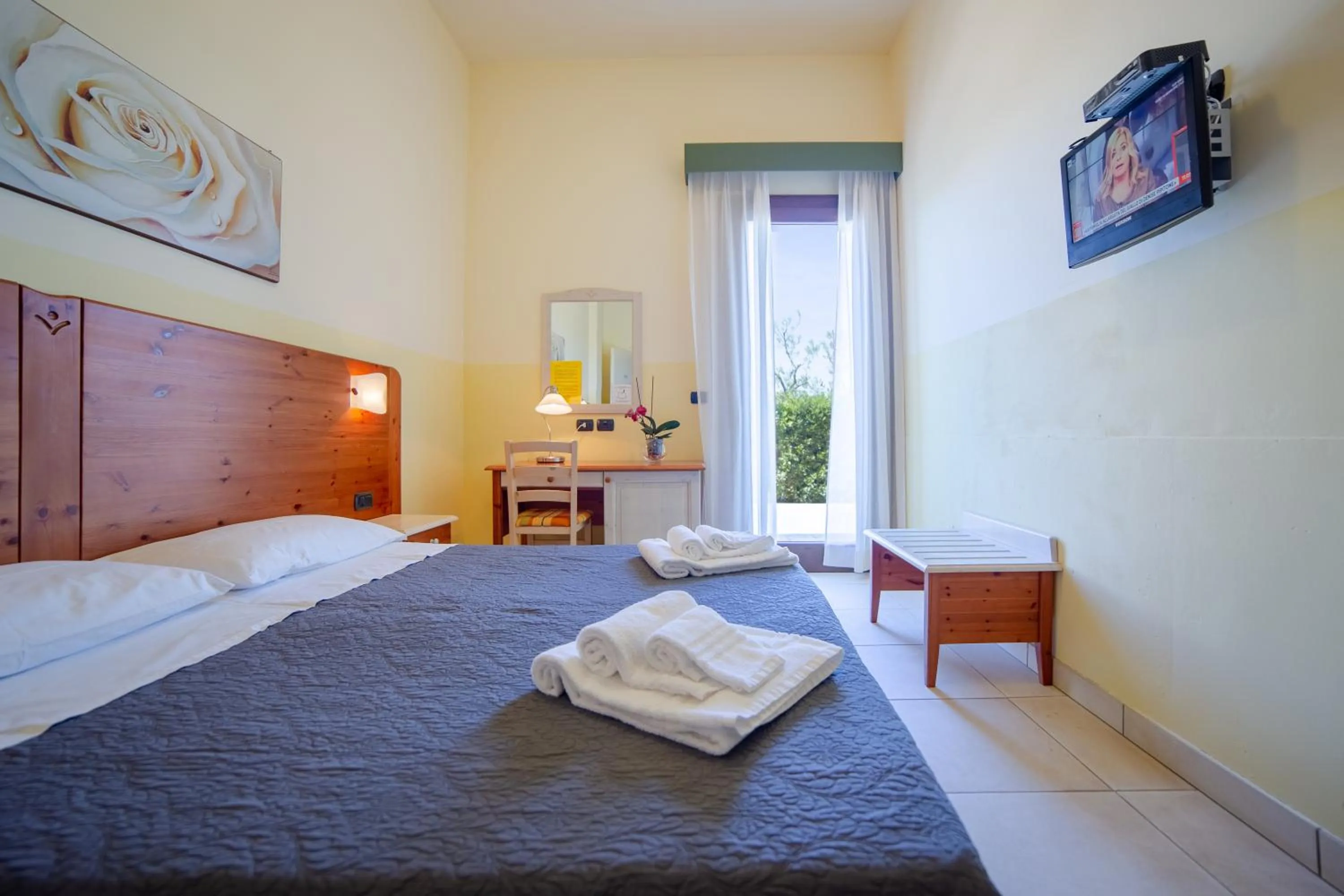 Bedroom, Bed in Delle Rose, Hotel & Horse Riding