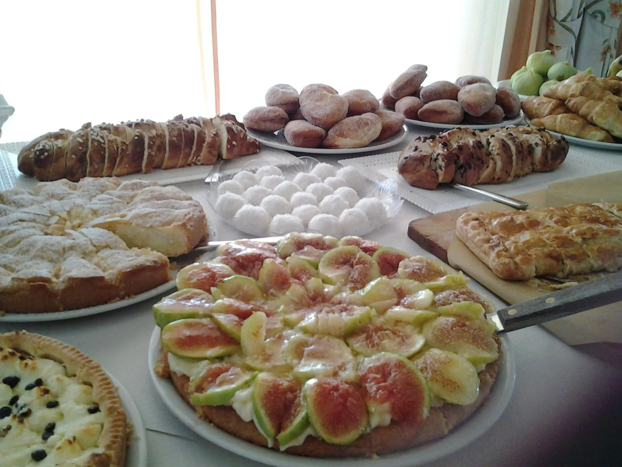 Restaurant/places to eat in Delle Rose, Hotel & Horse Riding