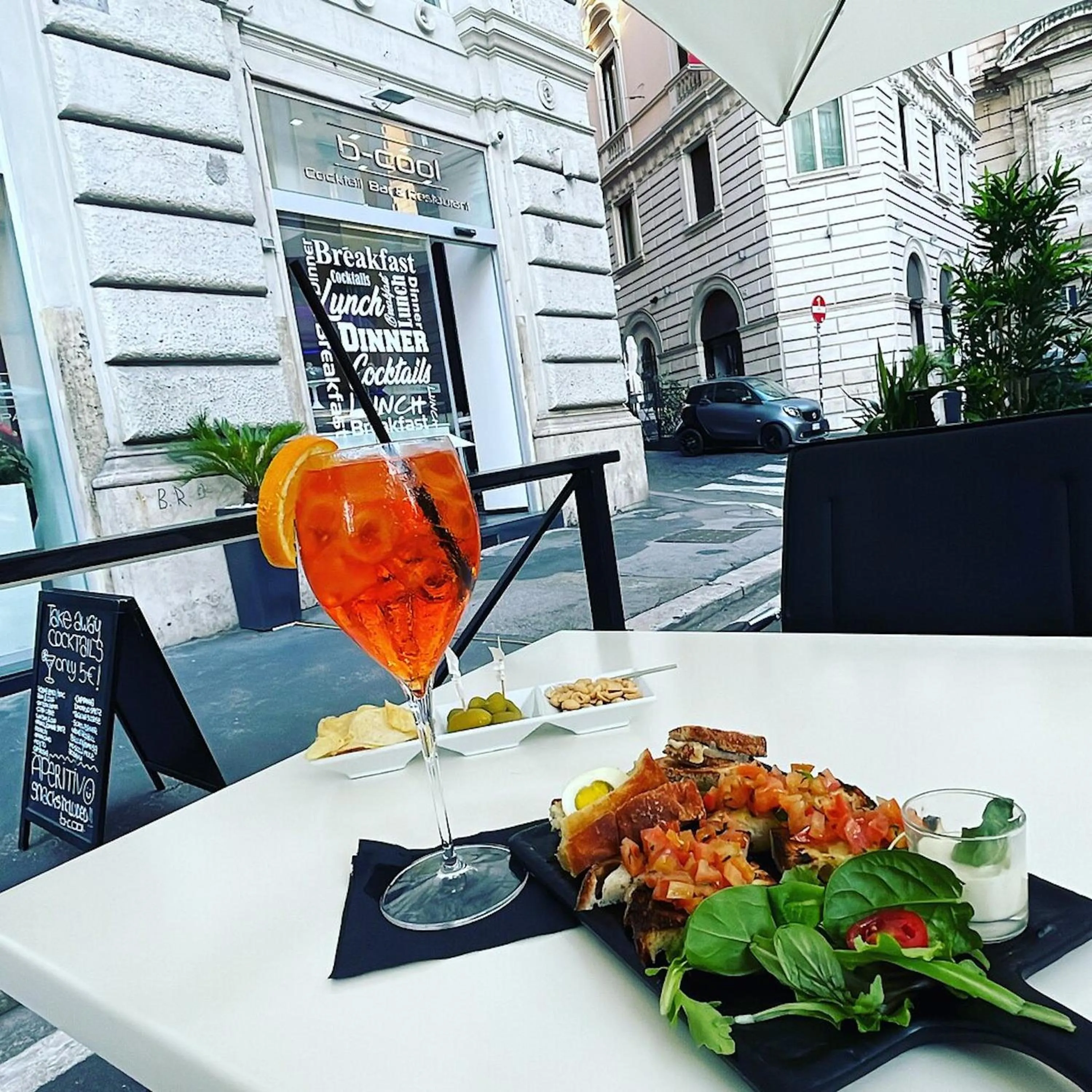 Property building in THE ONE Boutique Hotel & SPA Rome