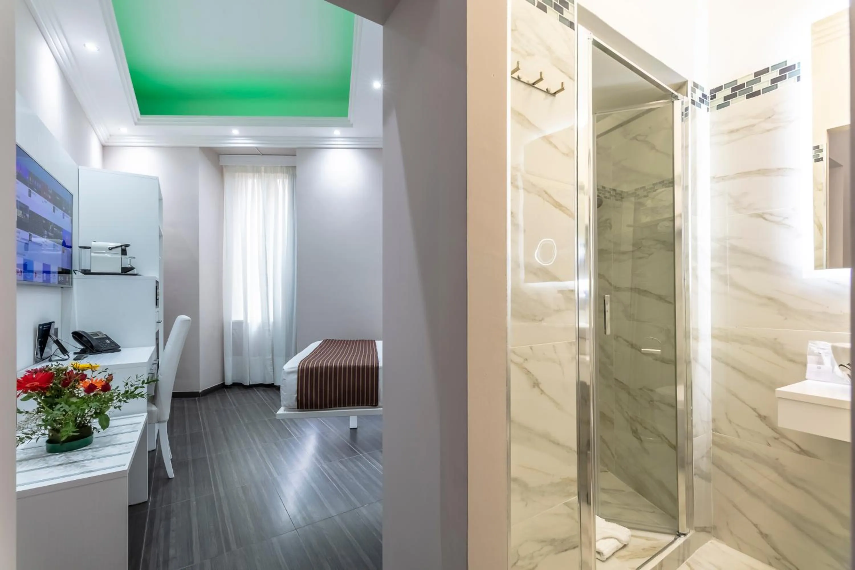 Photo of the whole room in THE ONE Boutique Hotel & SPA Rome