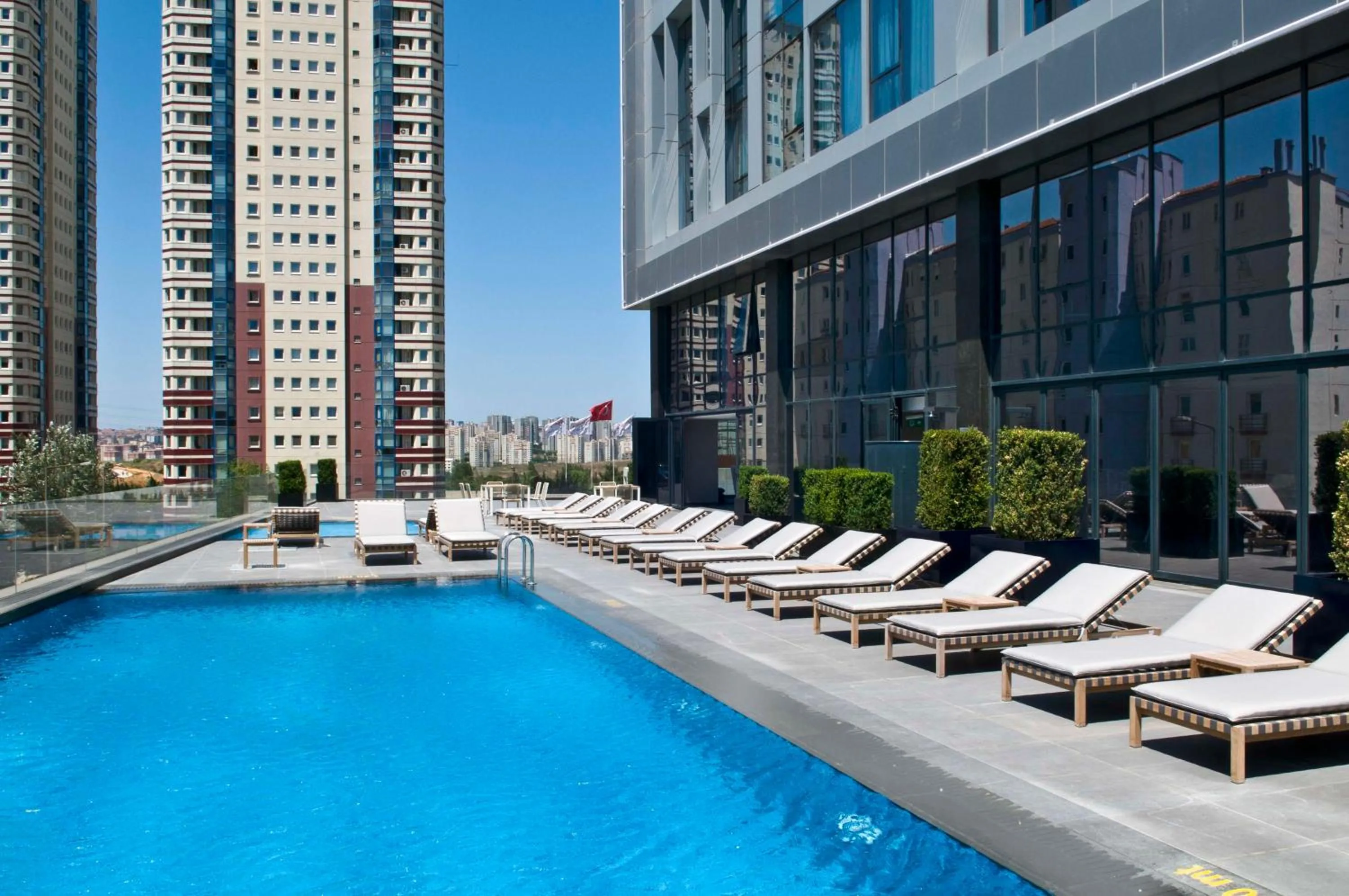 Pool view in Radisson Blu Hotel Istanbul Asia