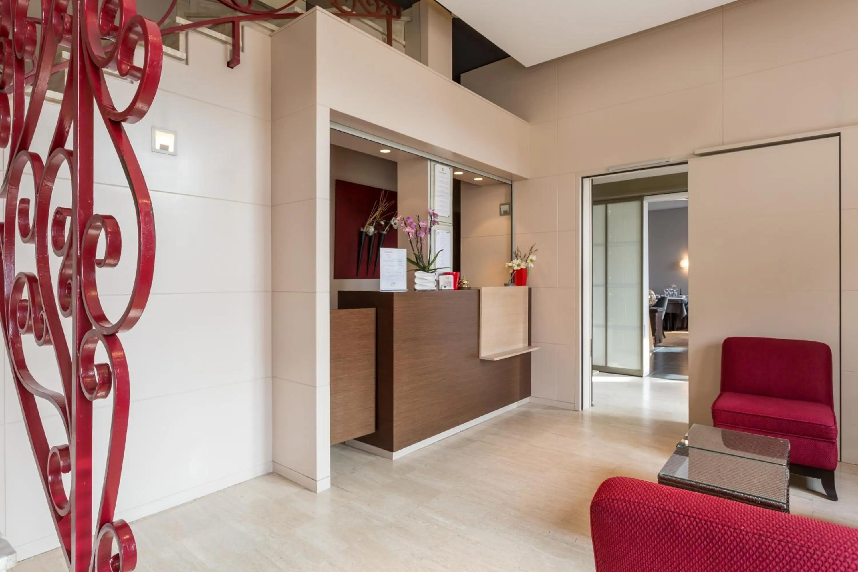 Lobby or reception in Hôtel L'Auberge Alsacienne