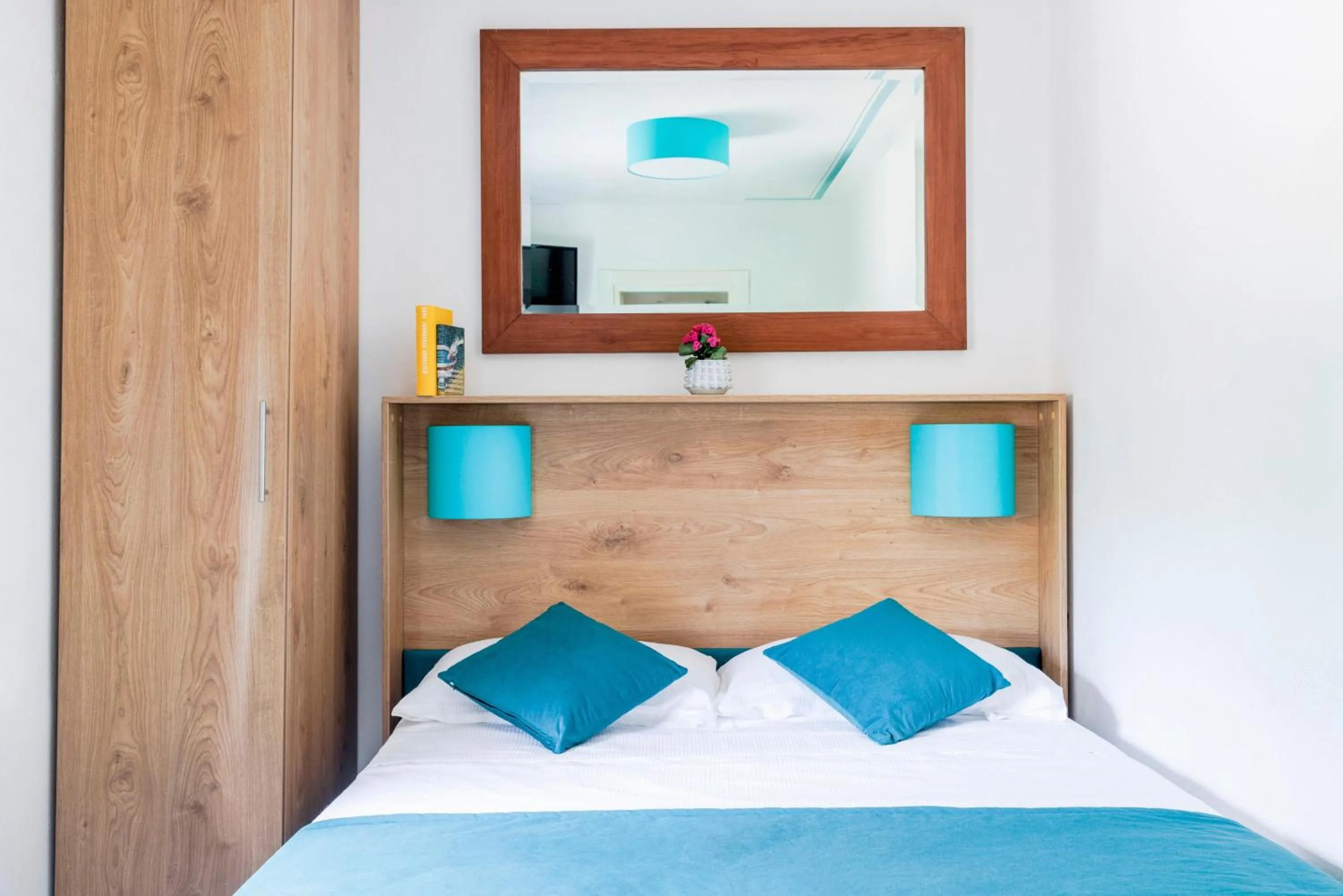 Photo of the whole room in Hotel Capo D'Uomo