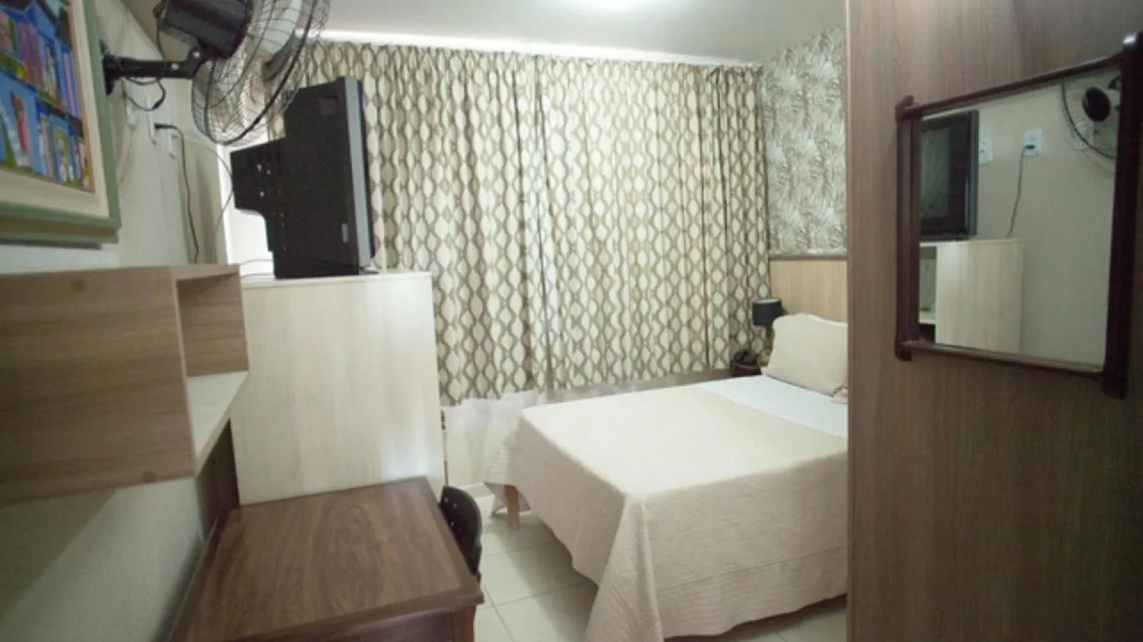 Bed in CHA Royal Plaza Hotel