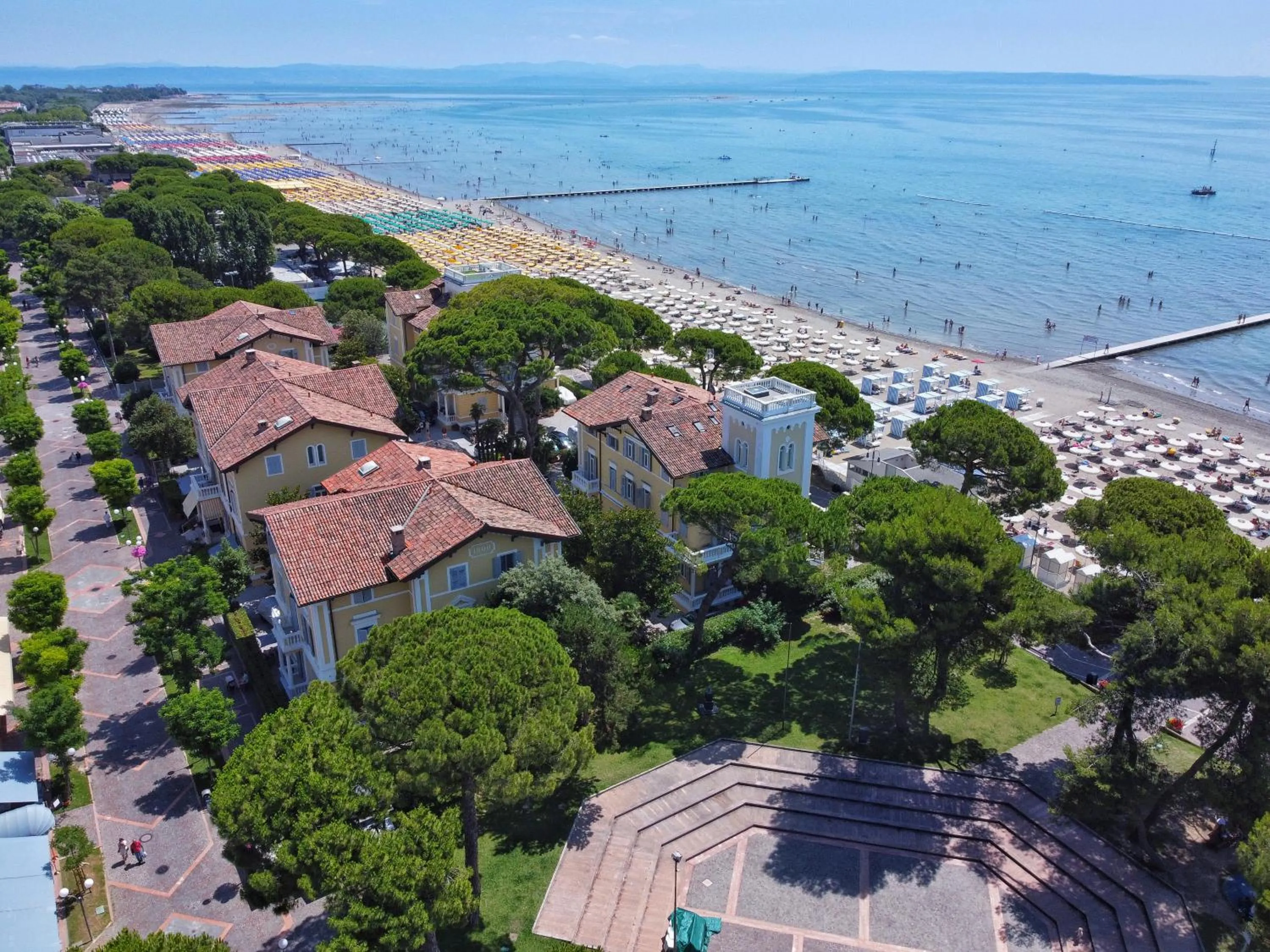 Beach in Residence Hotel Hungaria