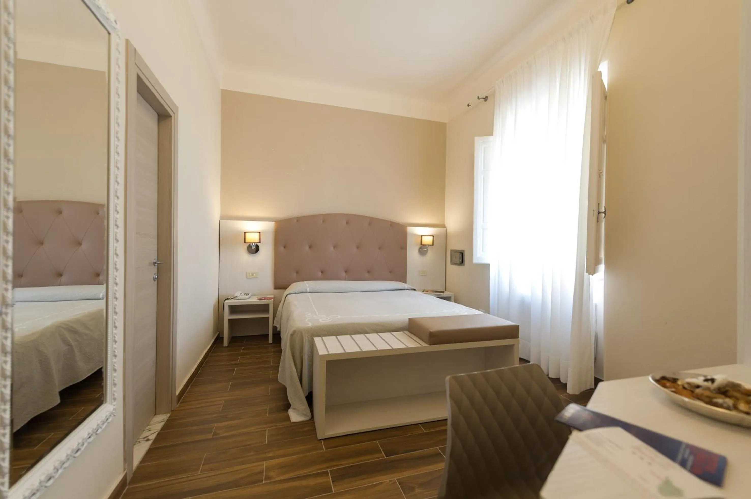 Photo of the whole room, Bed in Albergo Battelli Only Adults