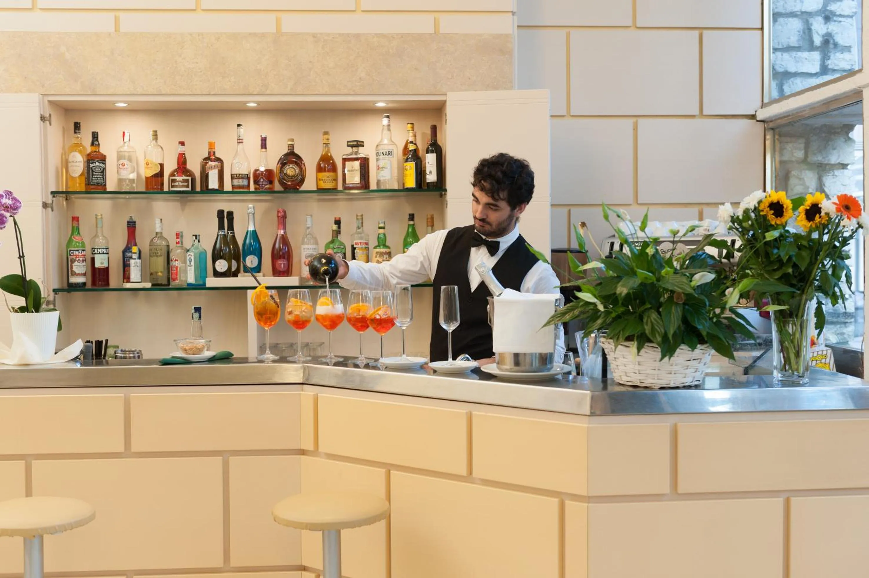 Lounge or bar in Albergo Battelli Only Adults