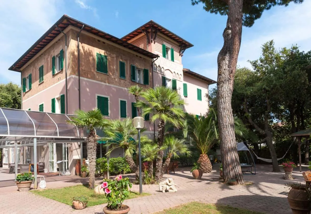 Property building in Albergo Battelli Only Adults