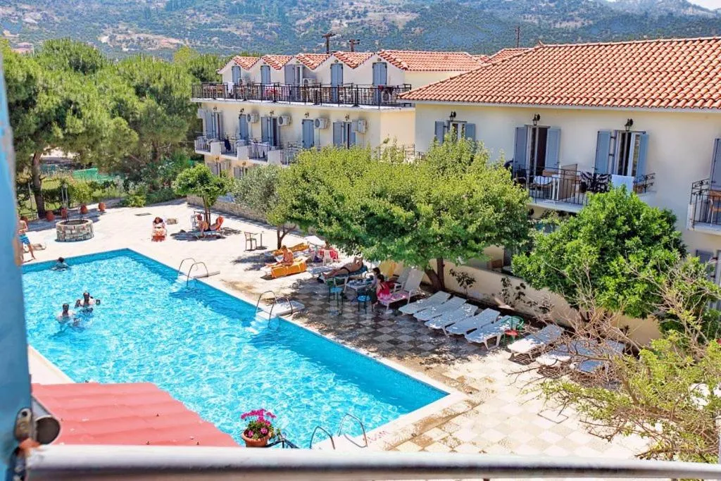 Swimming pool in Theofilos Classic Hotel