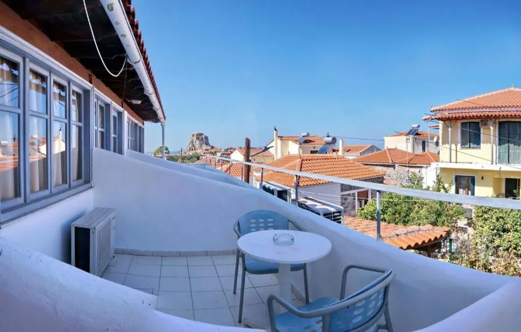 Theofilos Classic Hotel