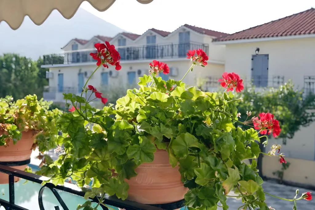 Theofilos Classic Hotel
