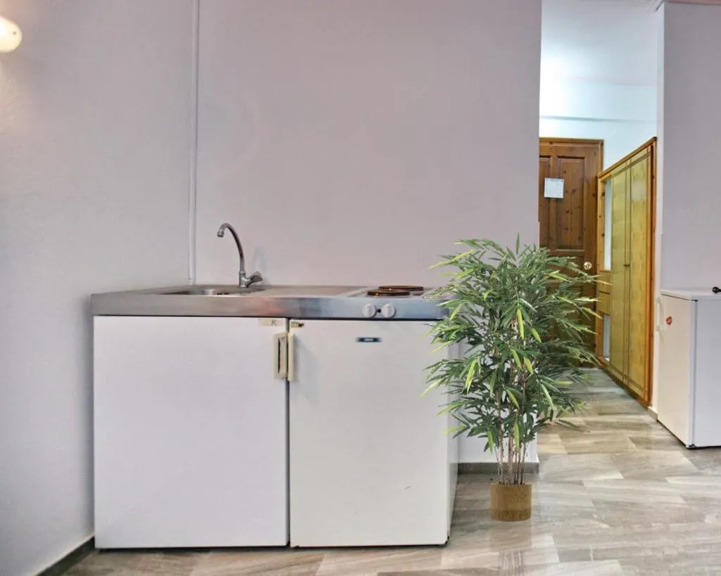 Theofilos Classic Hotel