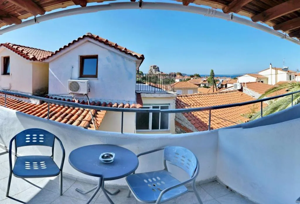 Theofilos Classic Hotel