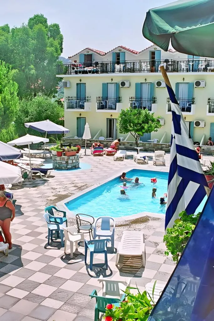Theofilos Classic Hotel