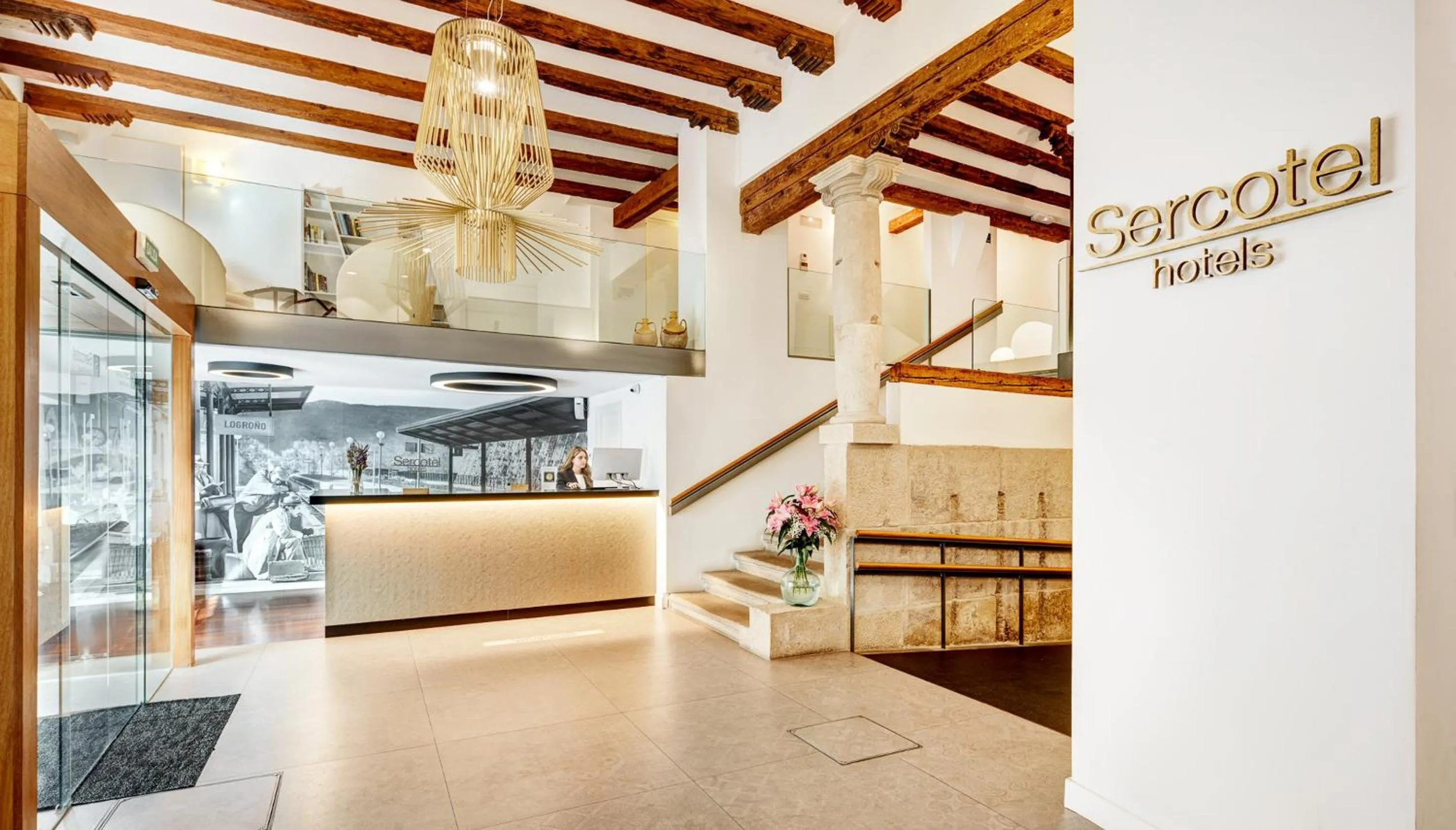 Lobby or reception in Sercotel Calle Mayor