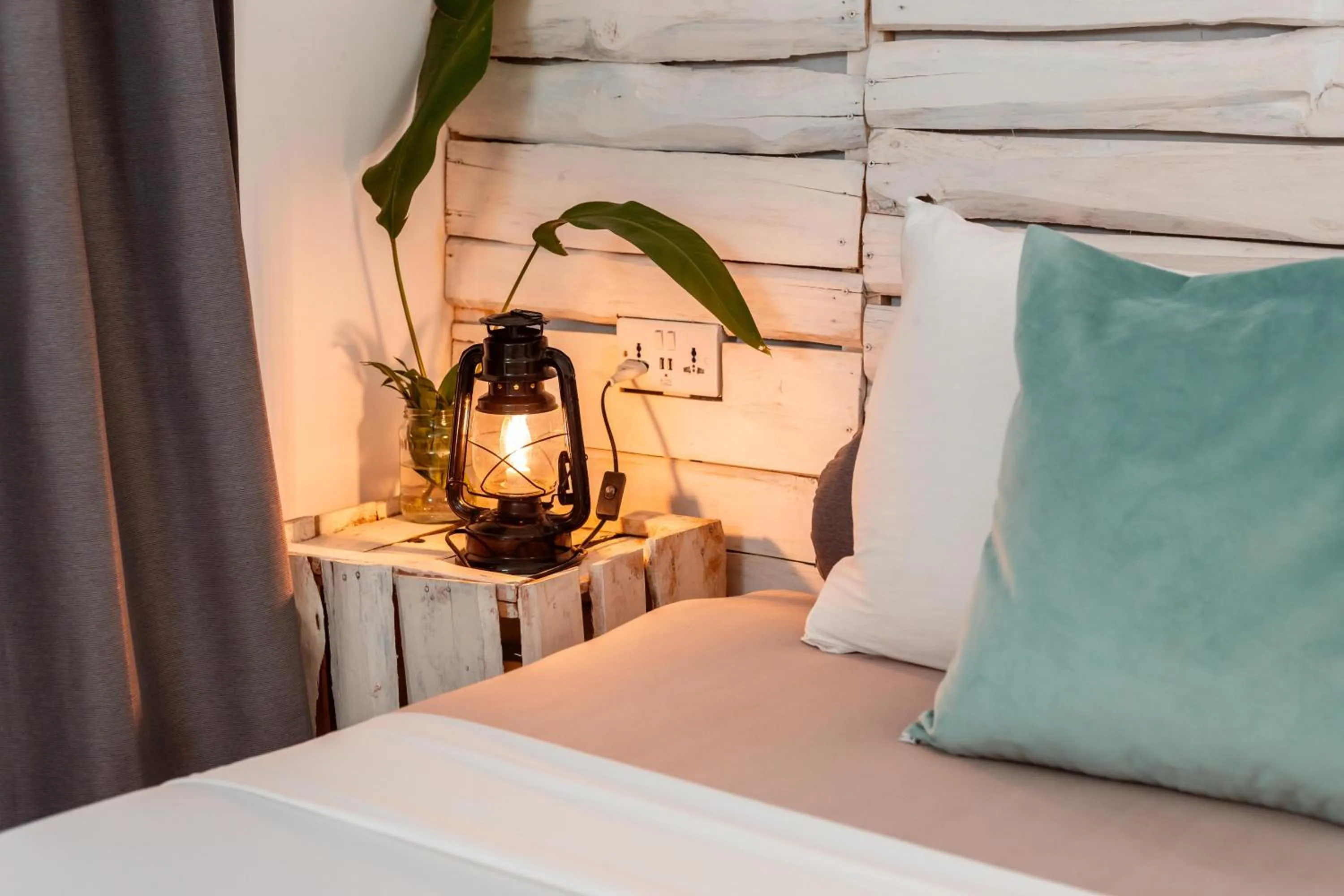 Decorative detail, Bed in B4 Beach Club