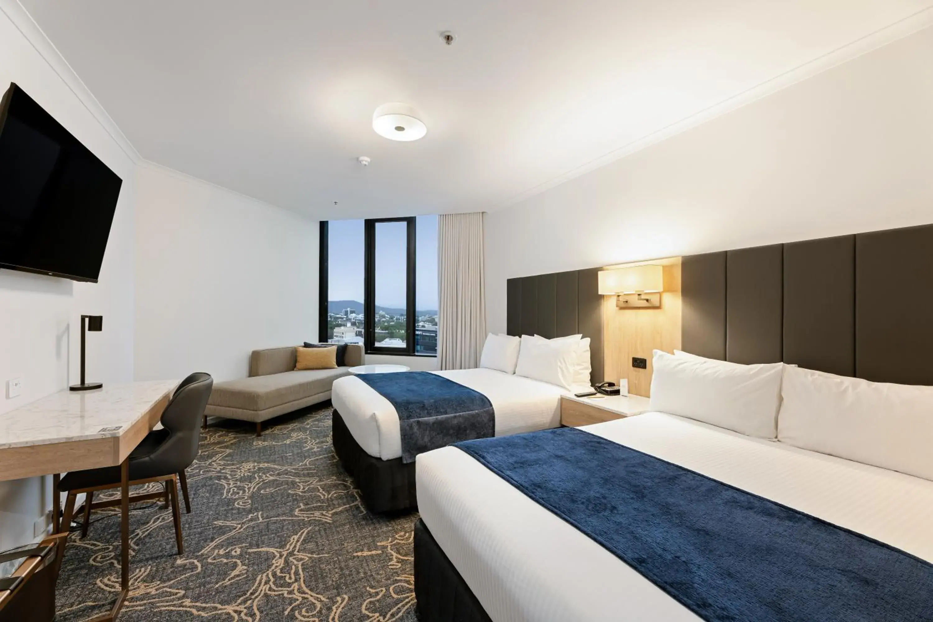 Deluxe Twin Room in Hotel Grand Chancellor Brisbane Deluxe Twin Room in Hotel Grand Chancellor Brisbane