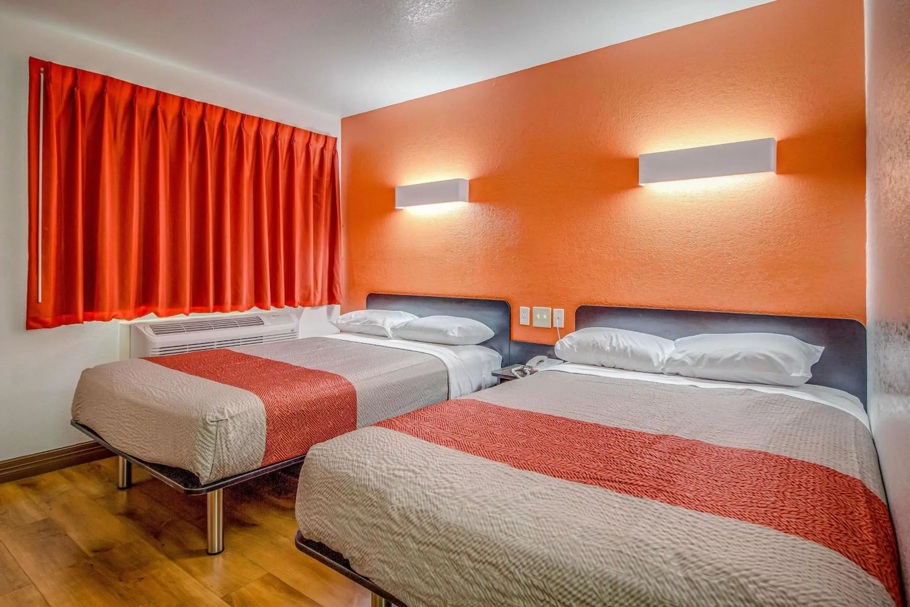 Photo of the whole room, Bed in Motel 6-Conroe, TX Photo of the whole room, Bed in Motel 6-Conroe, TX