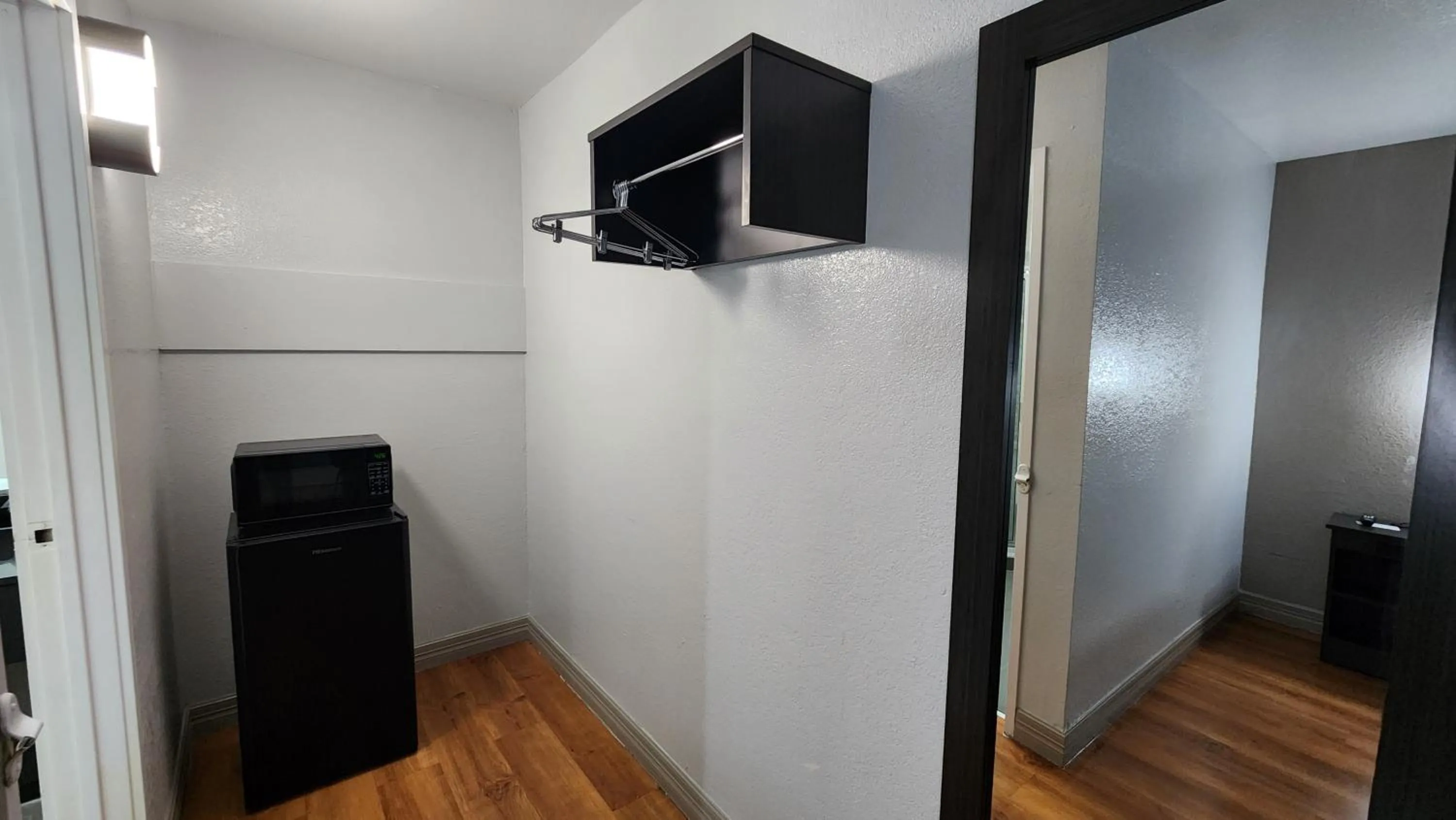 microwave in Motel 6-Conroe, TX