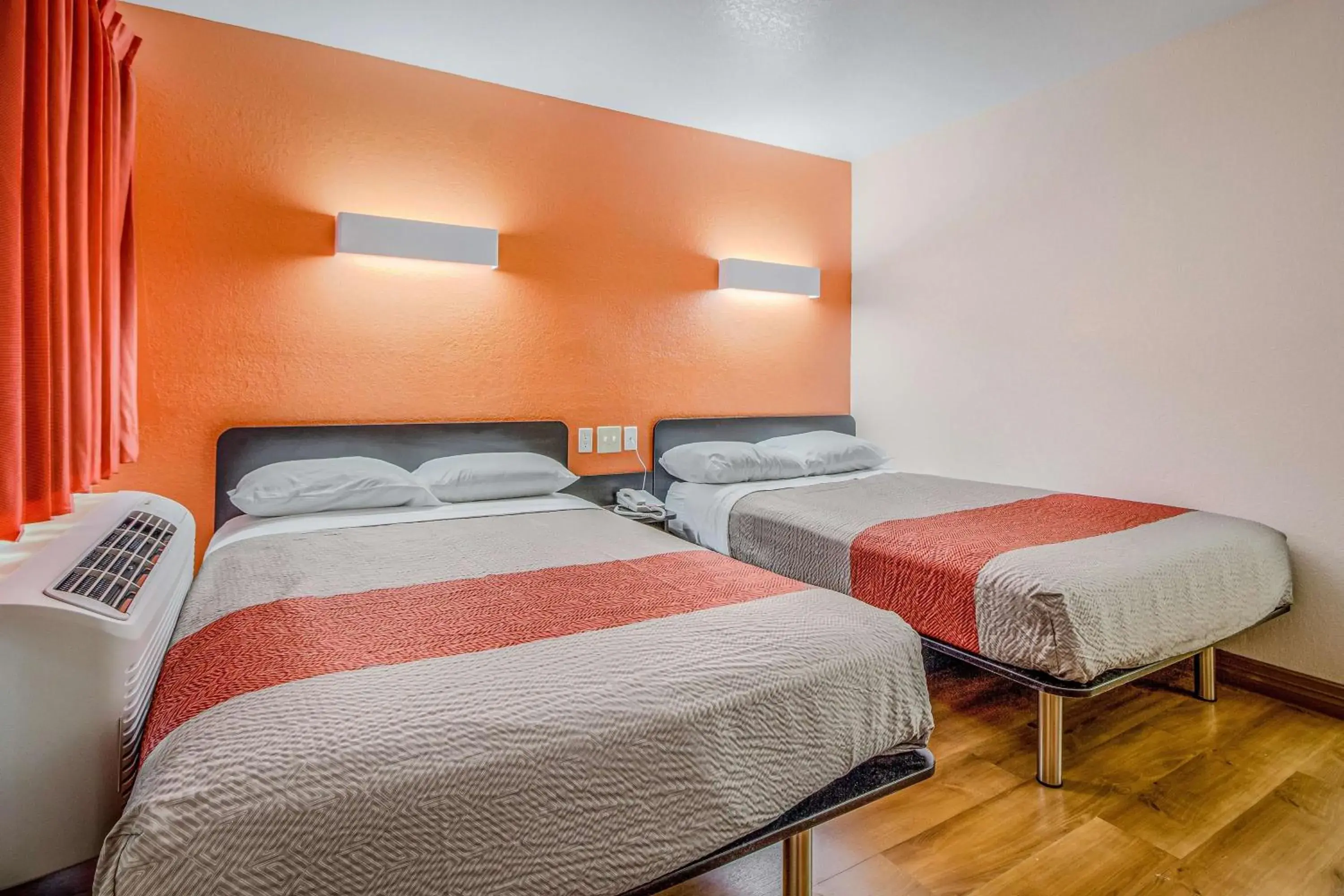 Photo of the whole room, Bed in Motel 6-Conroe, TX Photo of the whole room, Bed in Motel 6-Conroe, TX