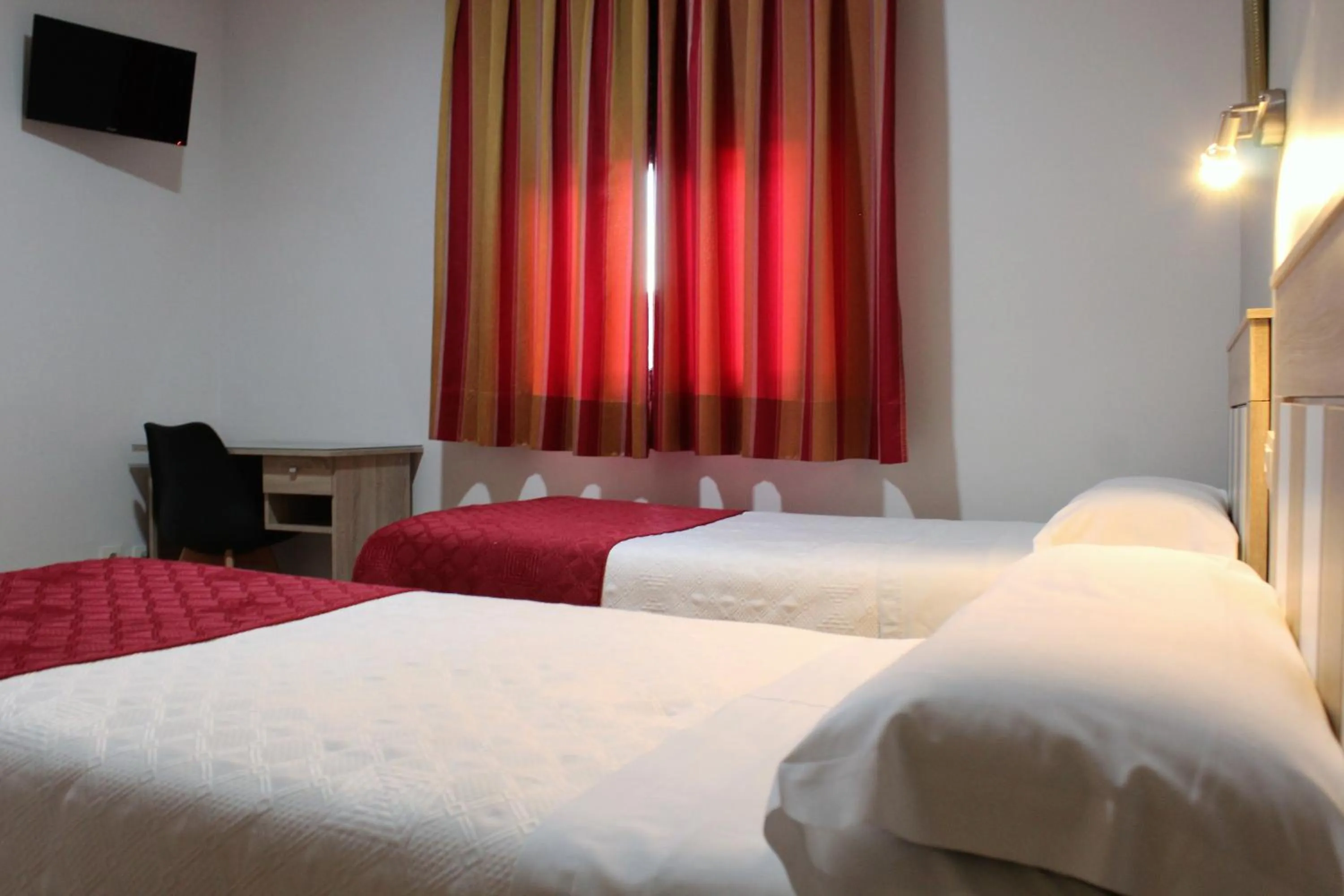 Bed in Hostal Madrid