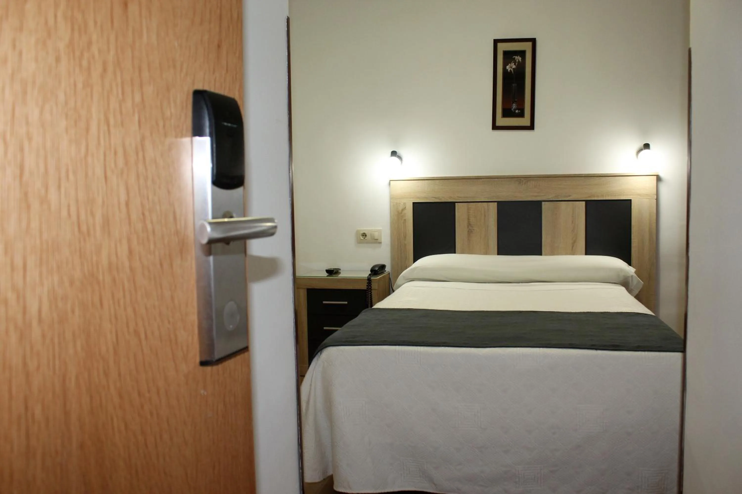 Bed in Hostal Madrid