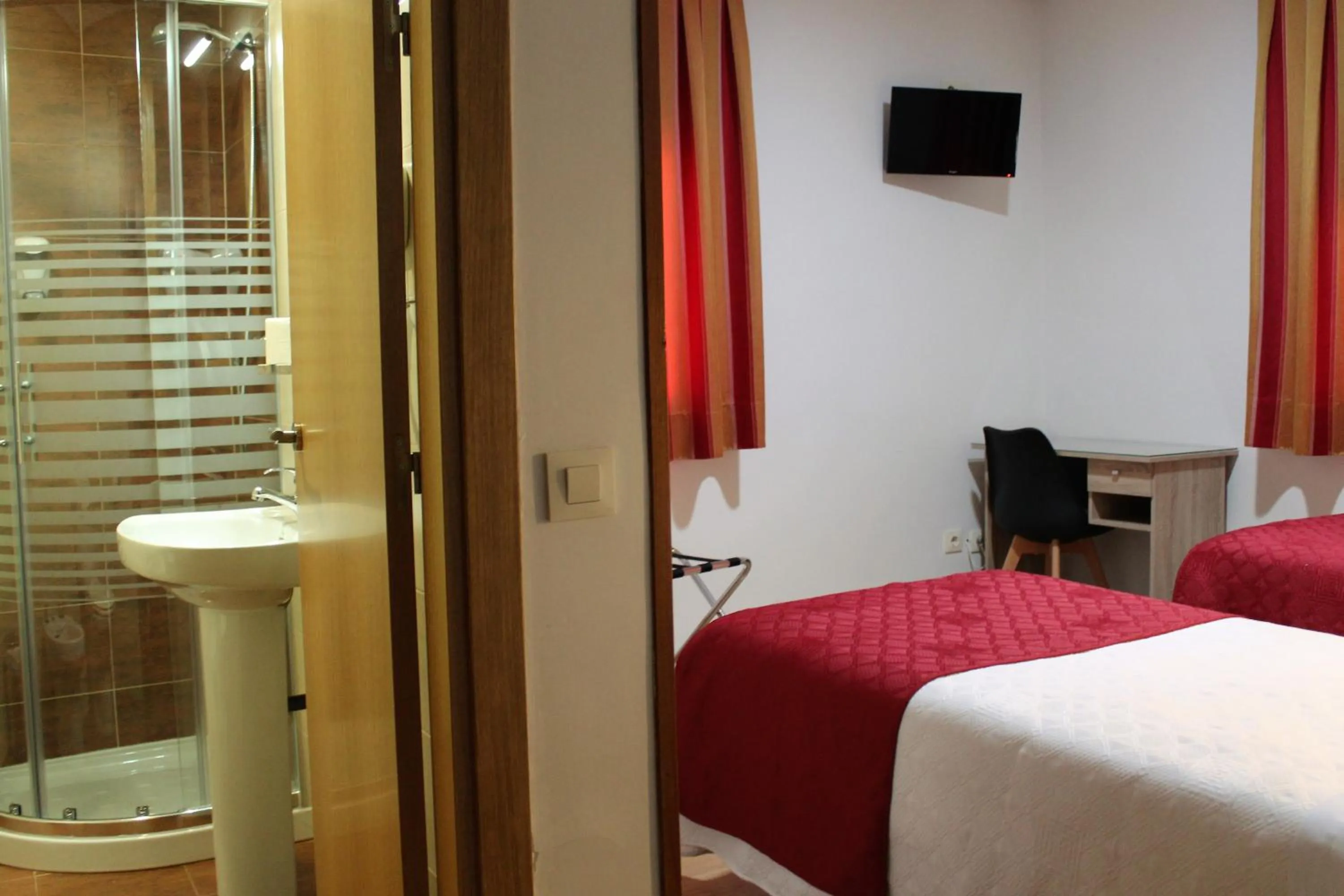 Bed in Hostal Madrid