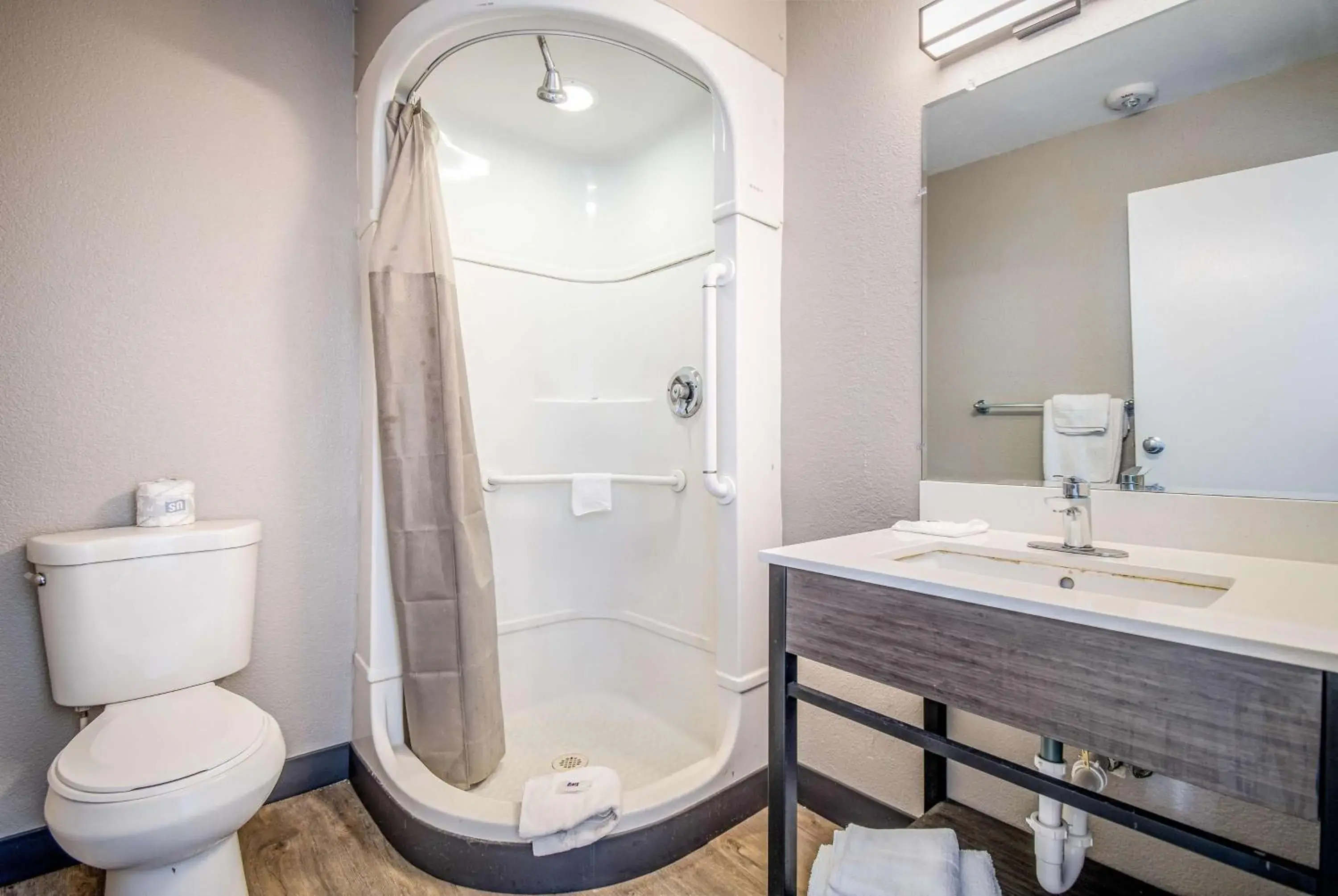 Bathroom in Motel 6-Elko, NV Bathroom in Motel 6-Elko, NV