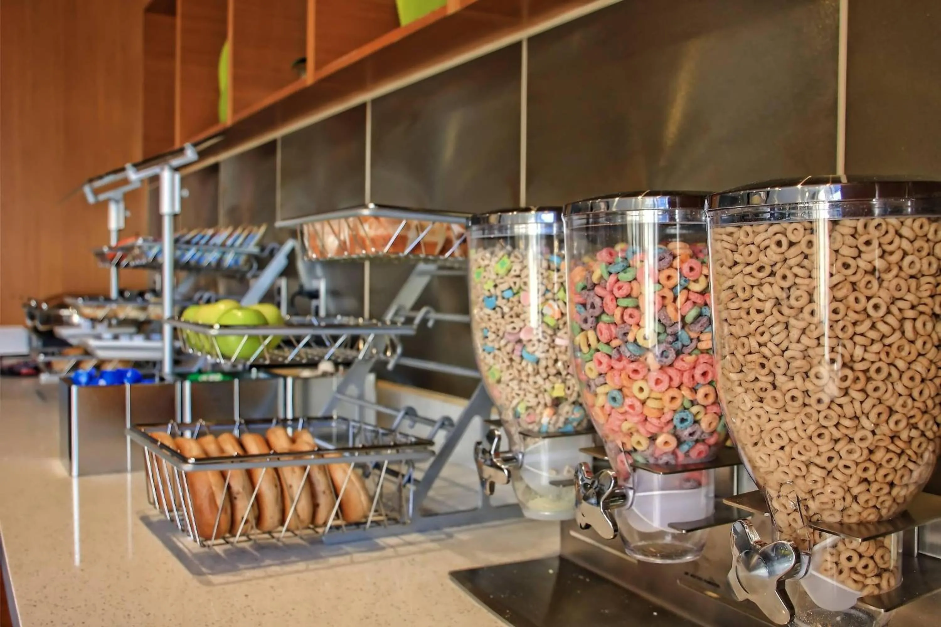 Breakfast in SpringHill Suites by Marriott Scranton Montage Mountain