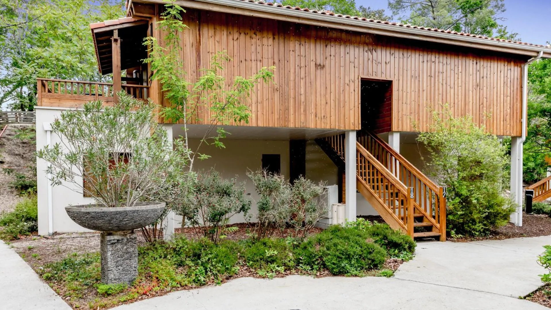 Facade/entrance in Vacancéole - Les Rives du Lac