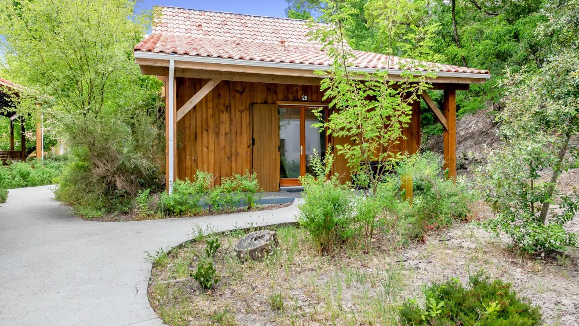 Facade/entrance in Vacancéole - Les Rives du Lac