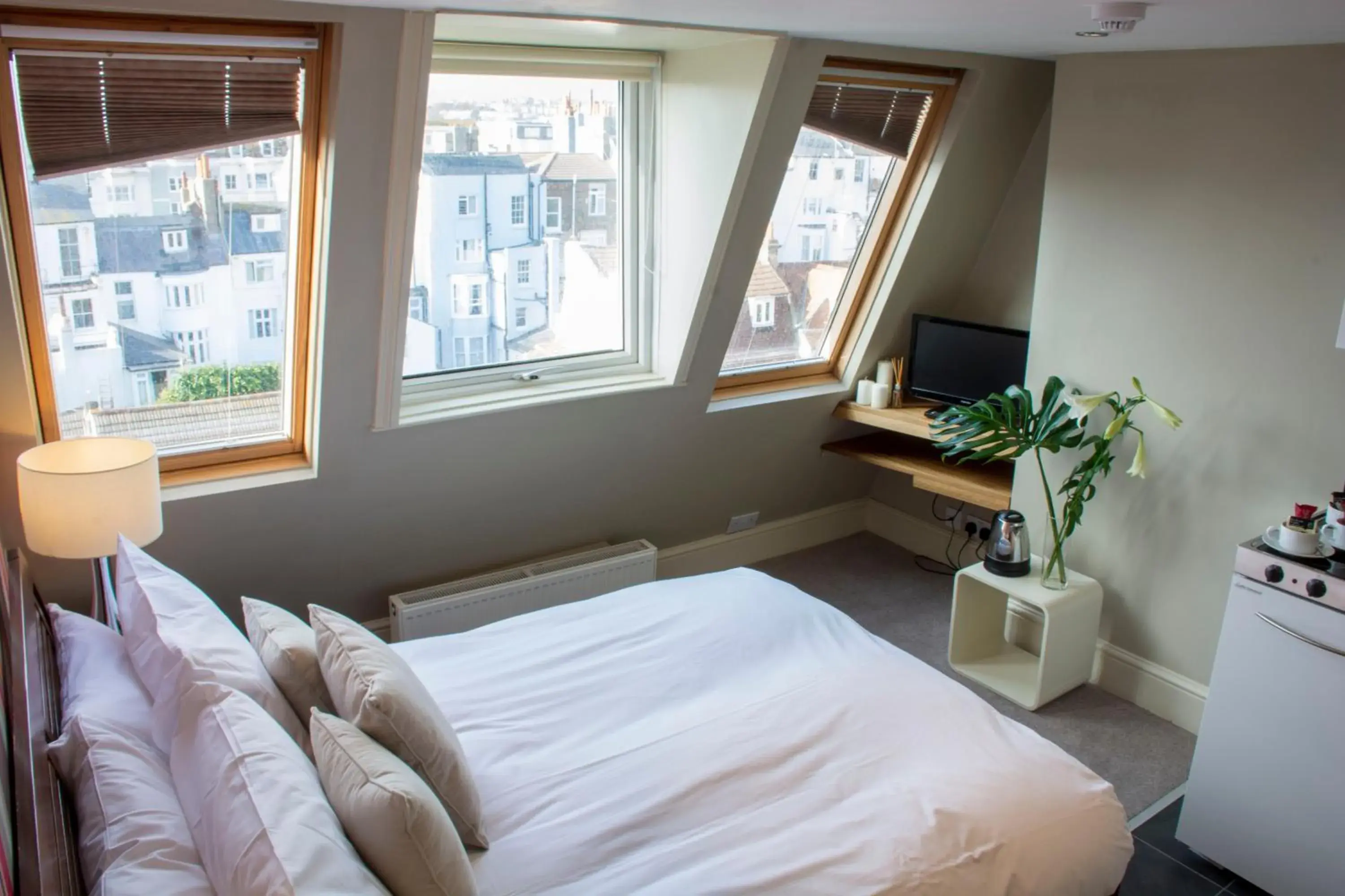 Bedroom, Bed in Amherst Brighton Bedroom, Bed in Amherst Brighton