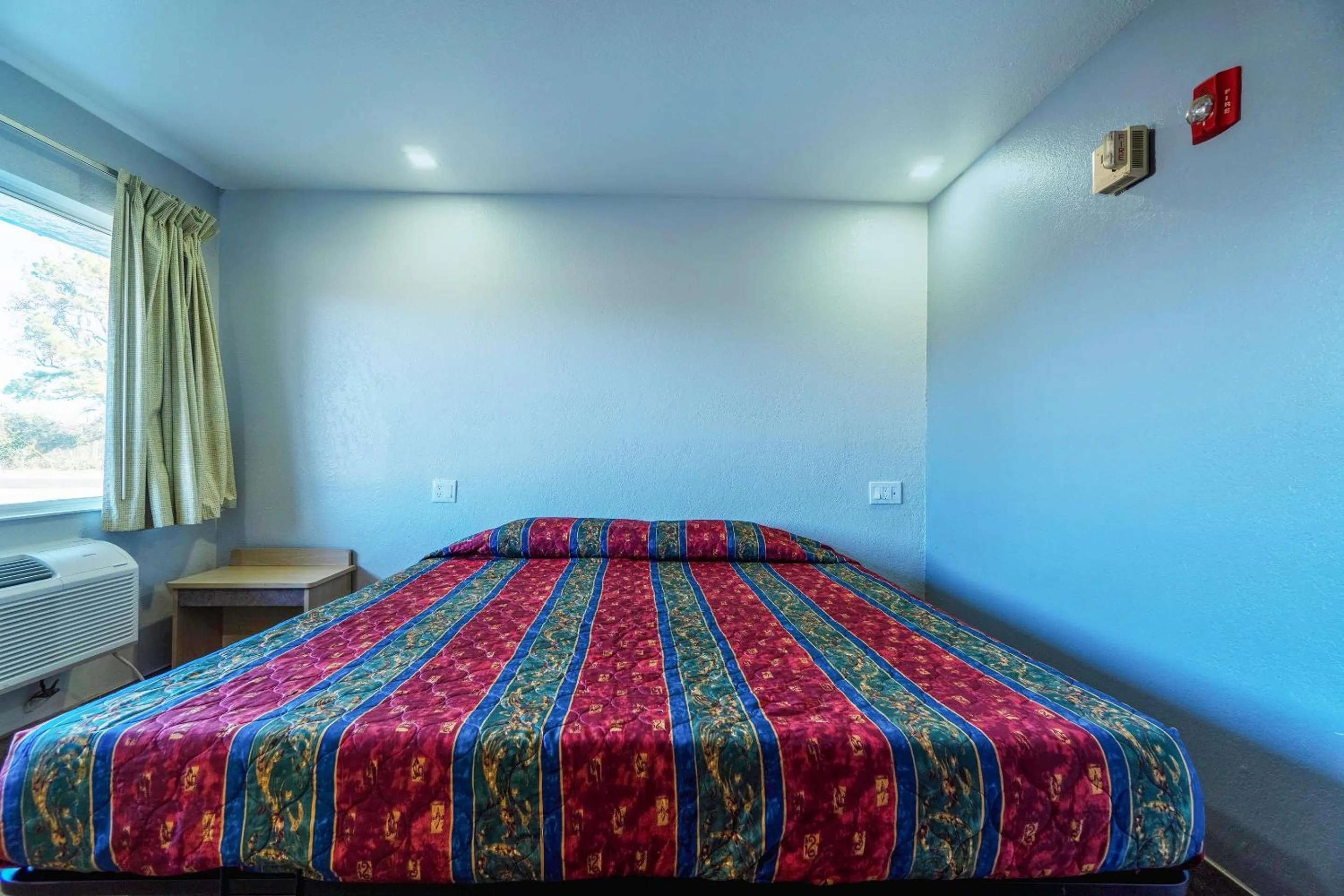 Bedroom, Bed in Xpress Inn & Extended Stays
