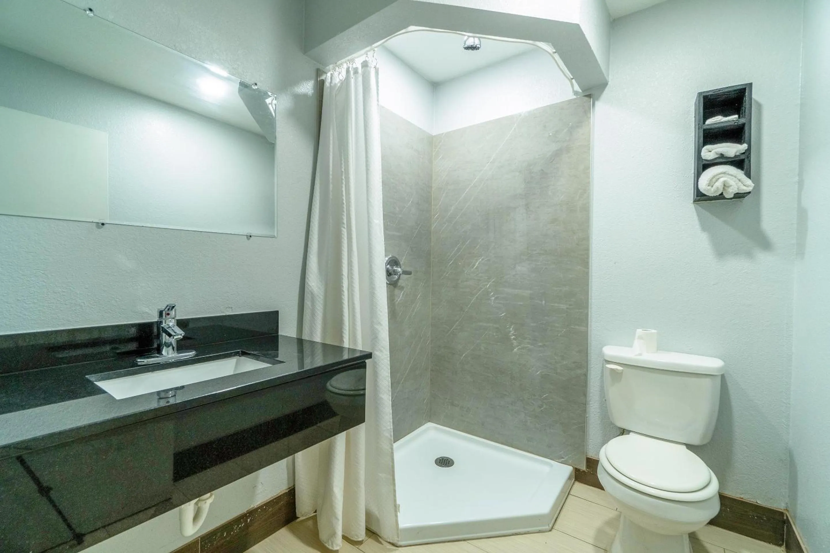 Bathroom in Xpress Inn & Extended Stays