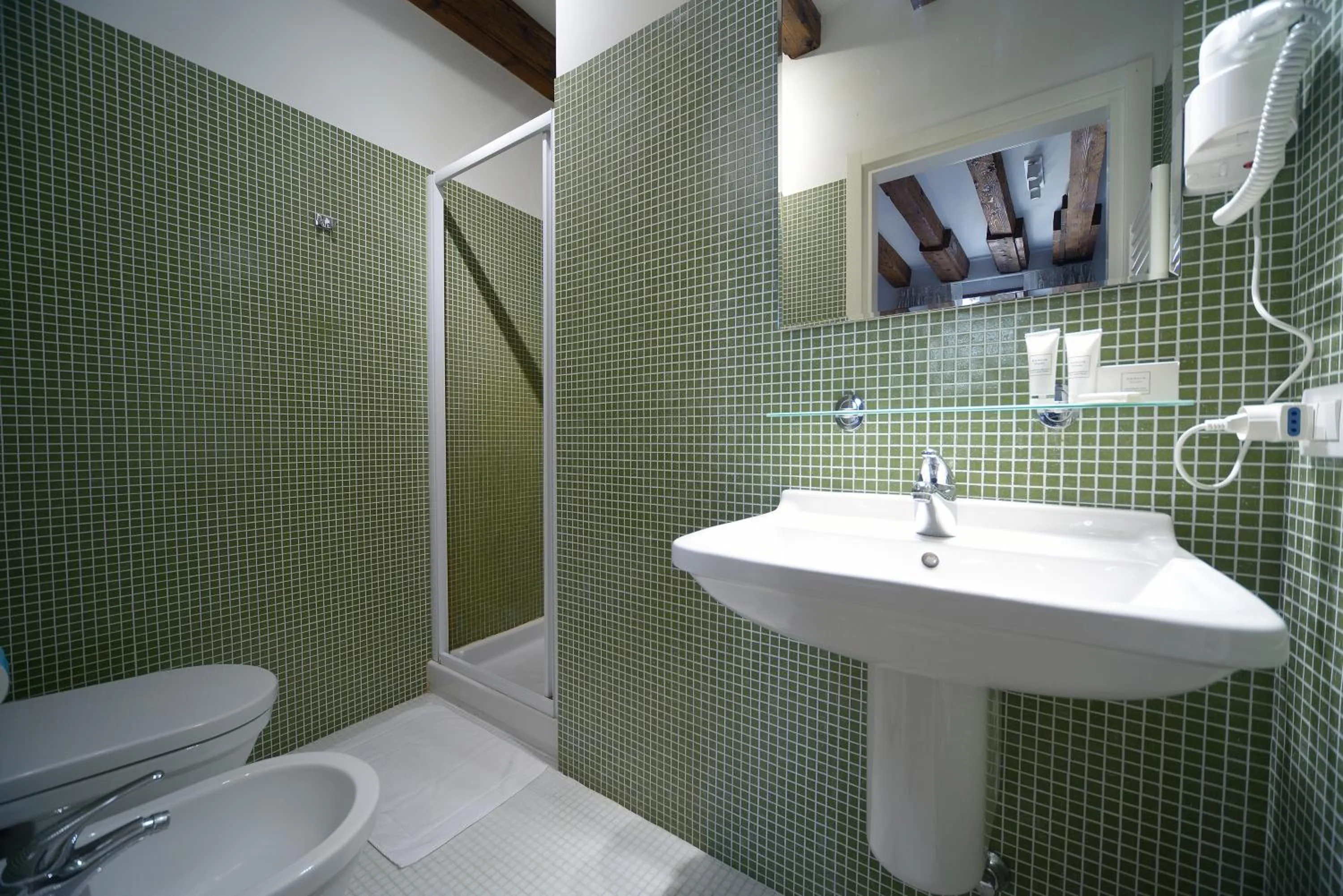 Bathroom in Residence La Fenice