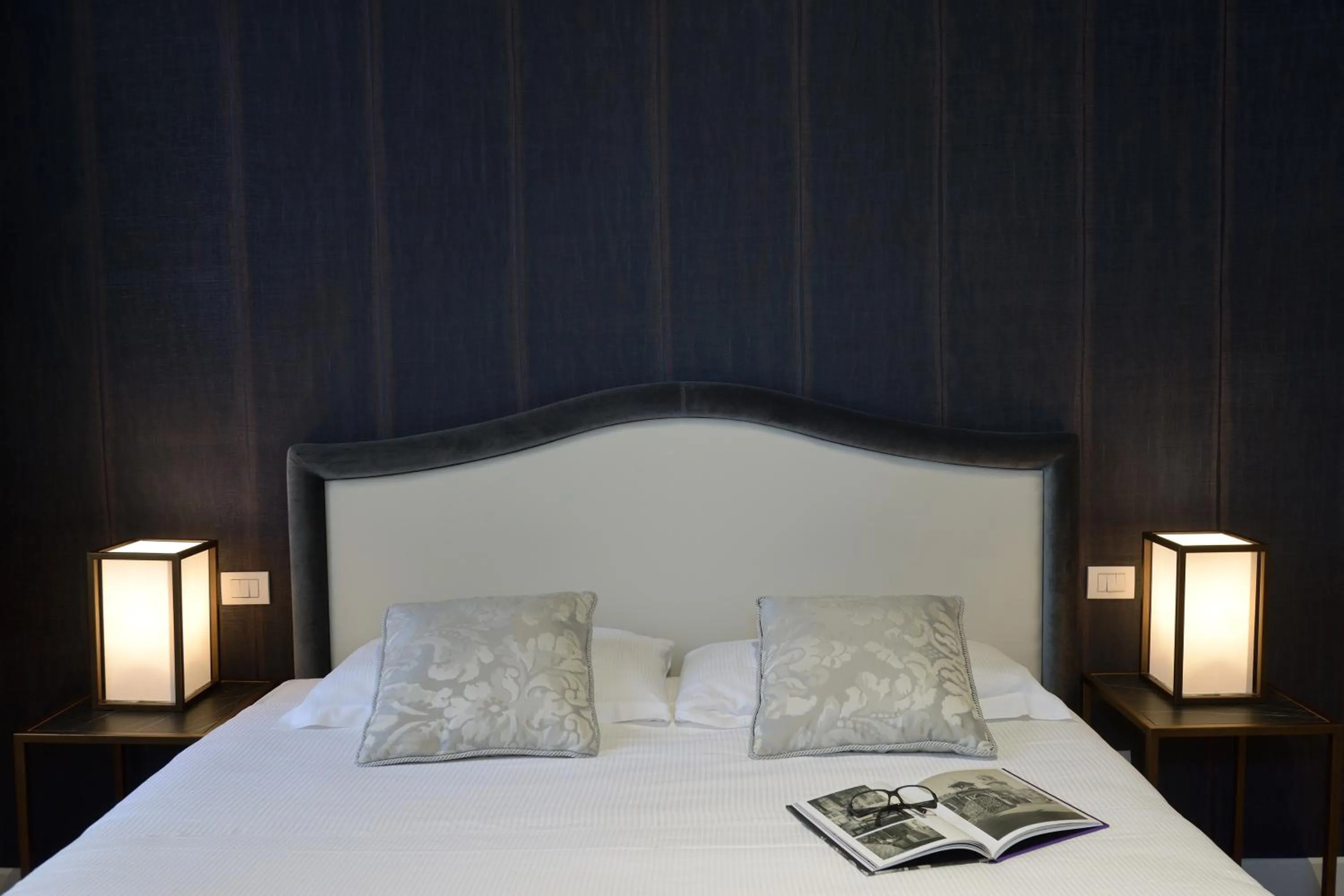 Bedroom, Bed in Residence La Fenice