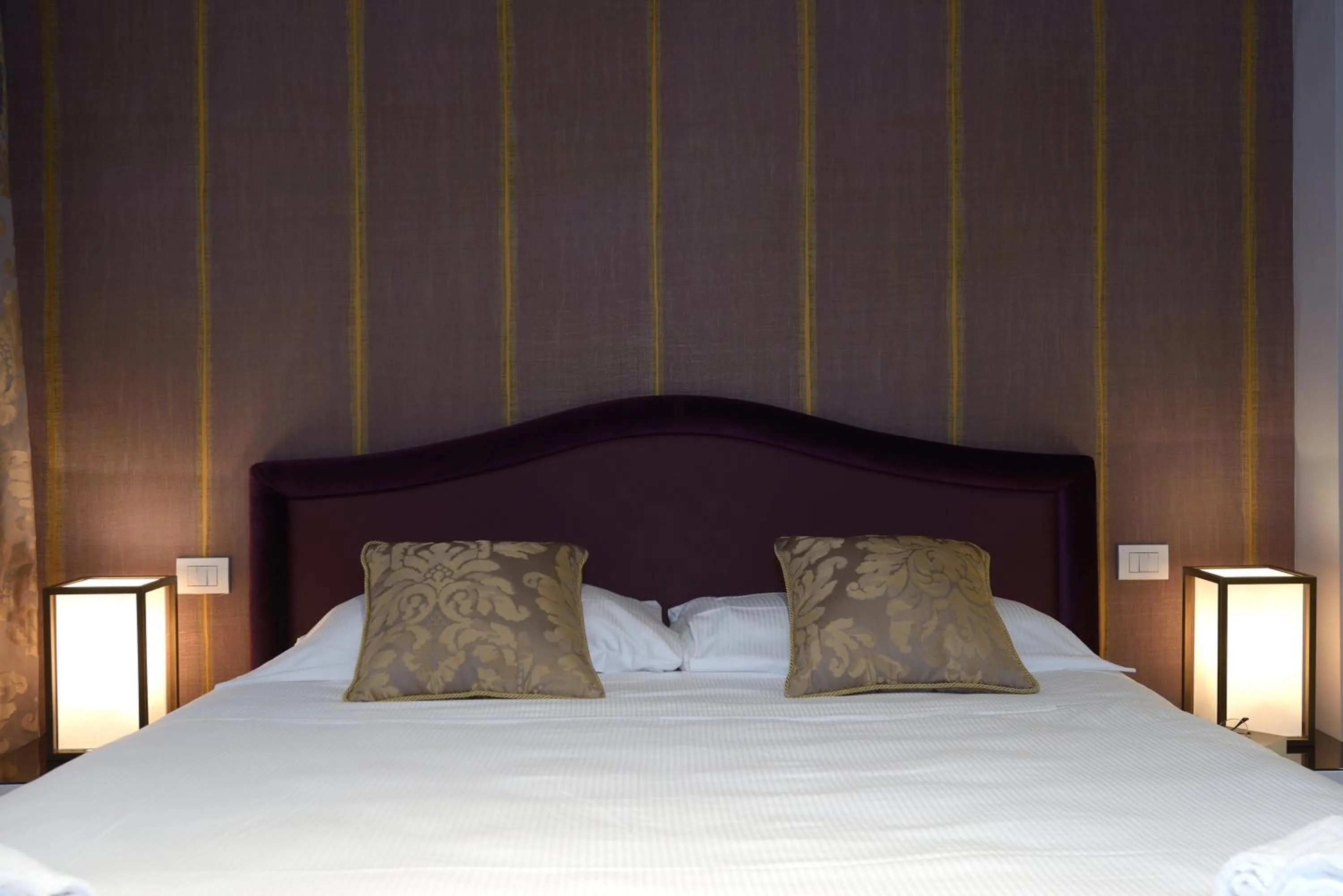 Bedroom, Bed in Residence La Fenice