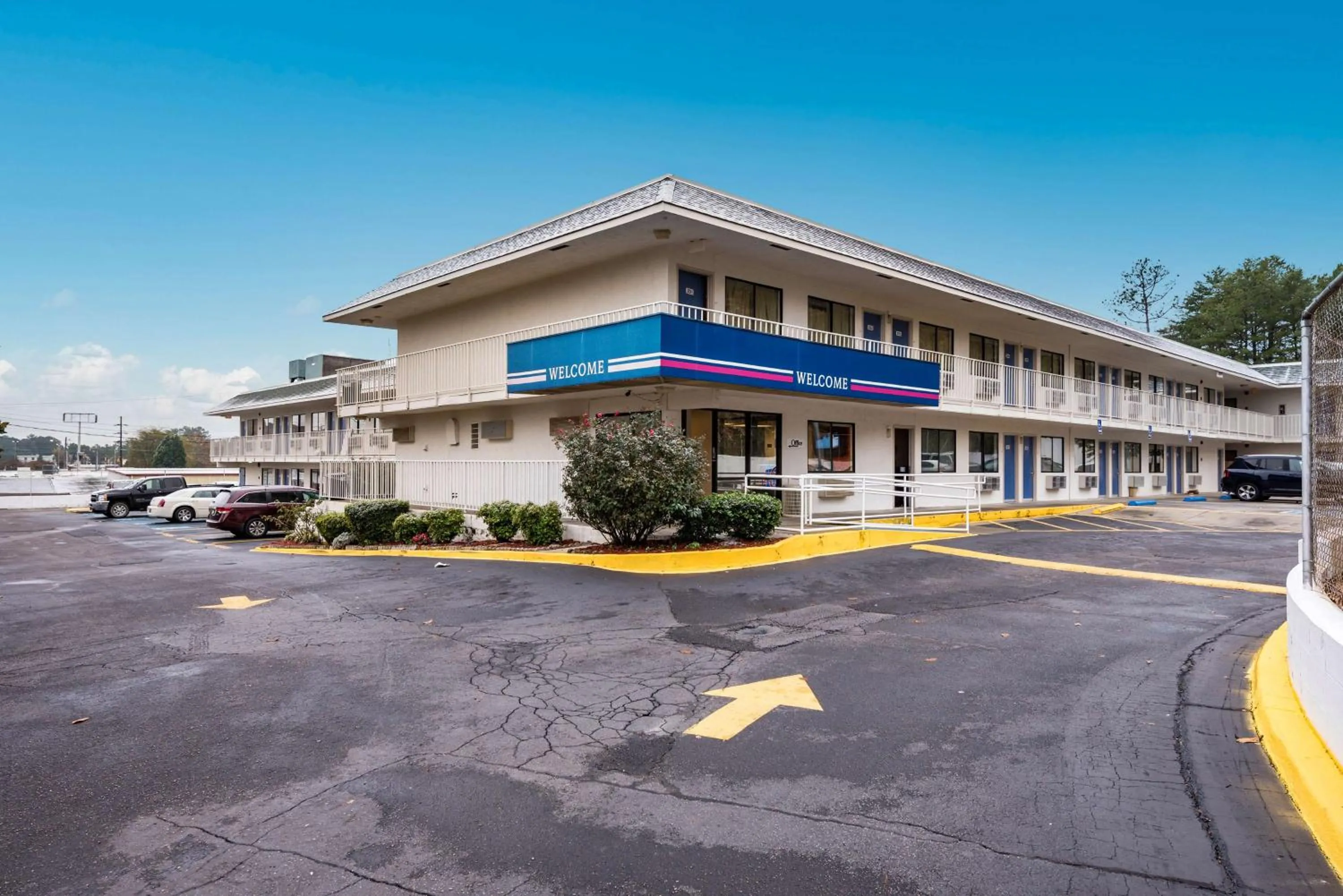 Property building in Motel 6-Bessemer, AL - Birmingham